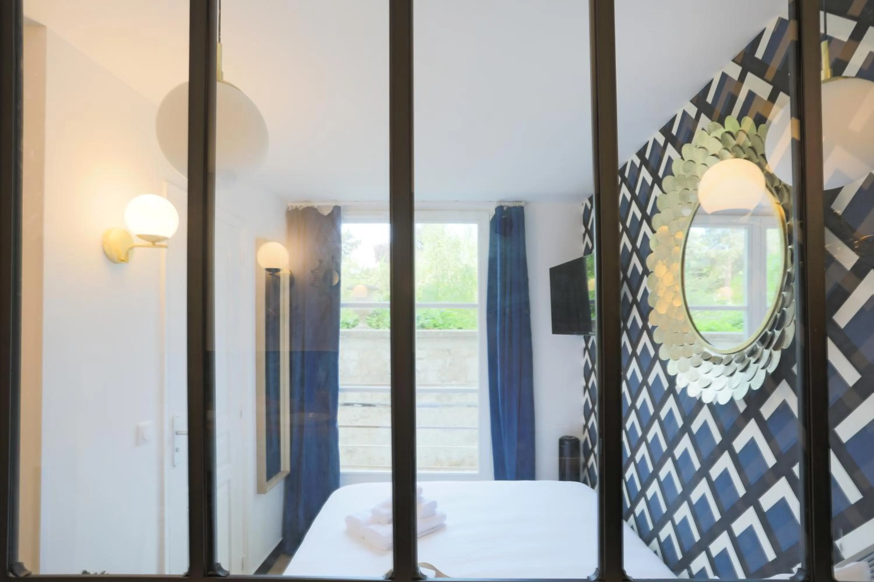 Bed in WS Notre-Dame - Linné
