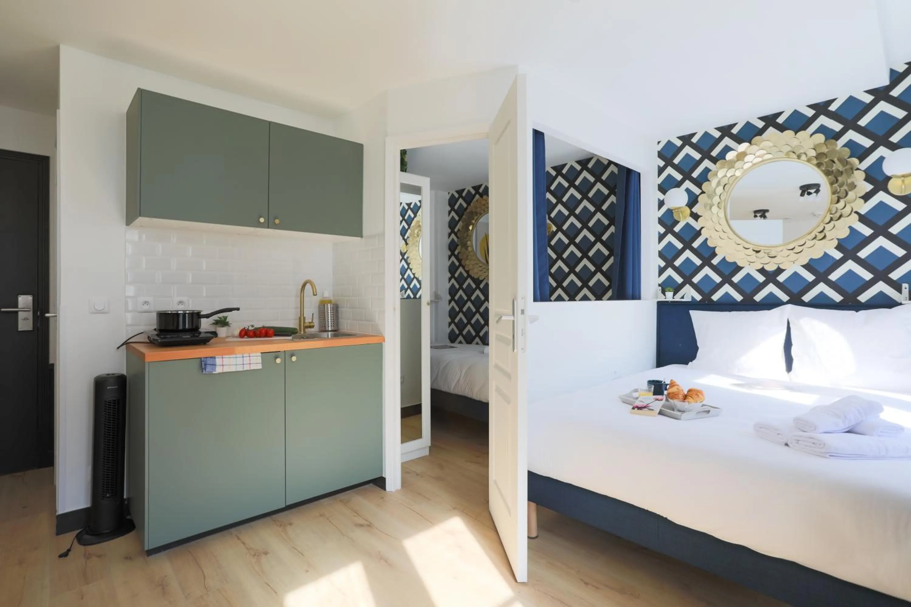 Photo of the whole room, Bed in WS Notre-Dame - Linné