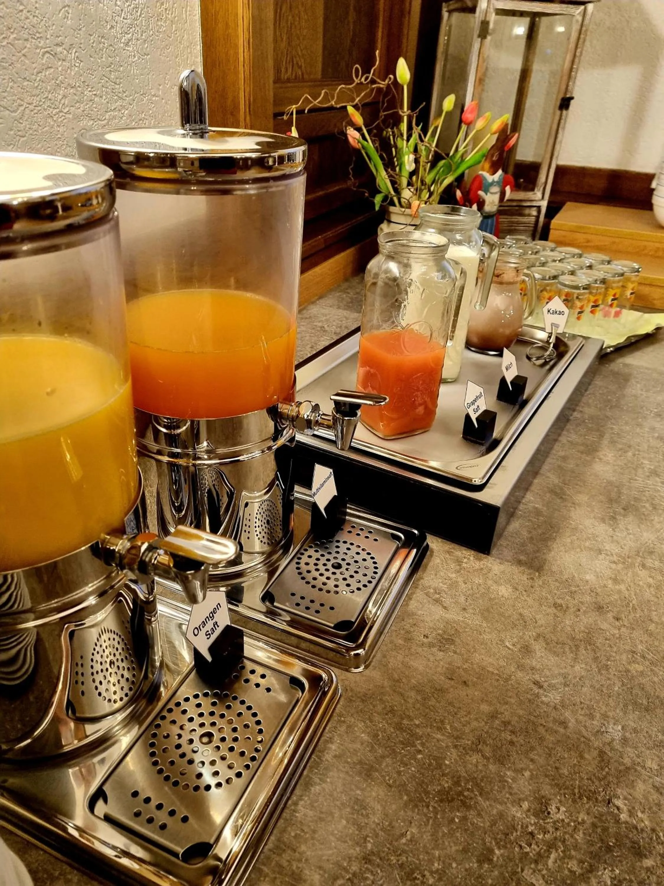 Breakfast in Hotel Gumberger GmbH Garni