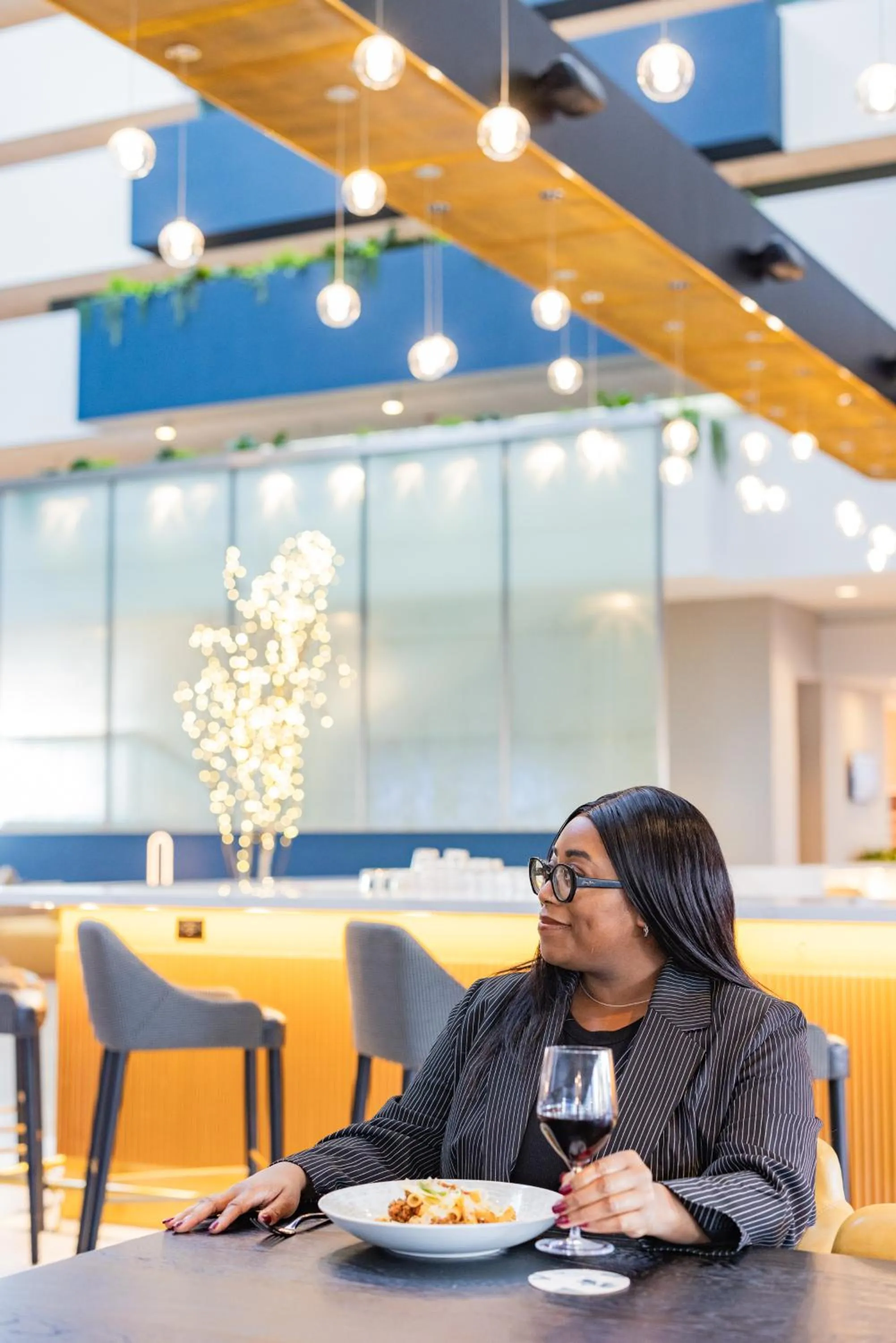 Dining area in Holiday Inn - Chicago Dwtn - The Mart by IHG