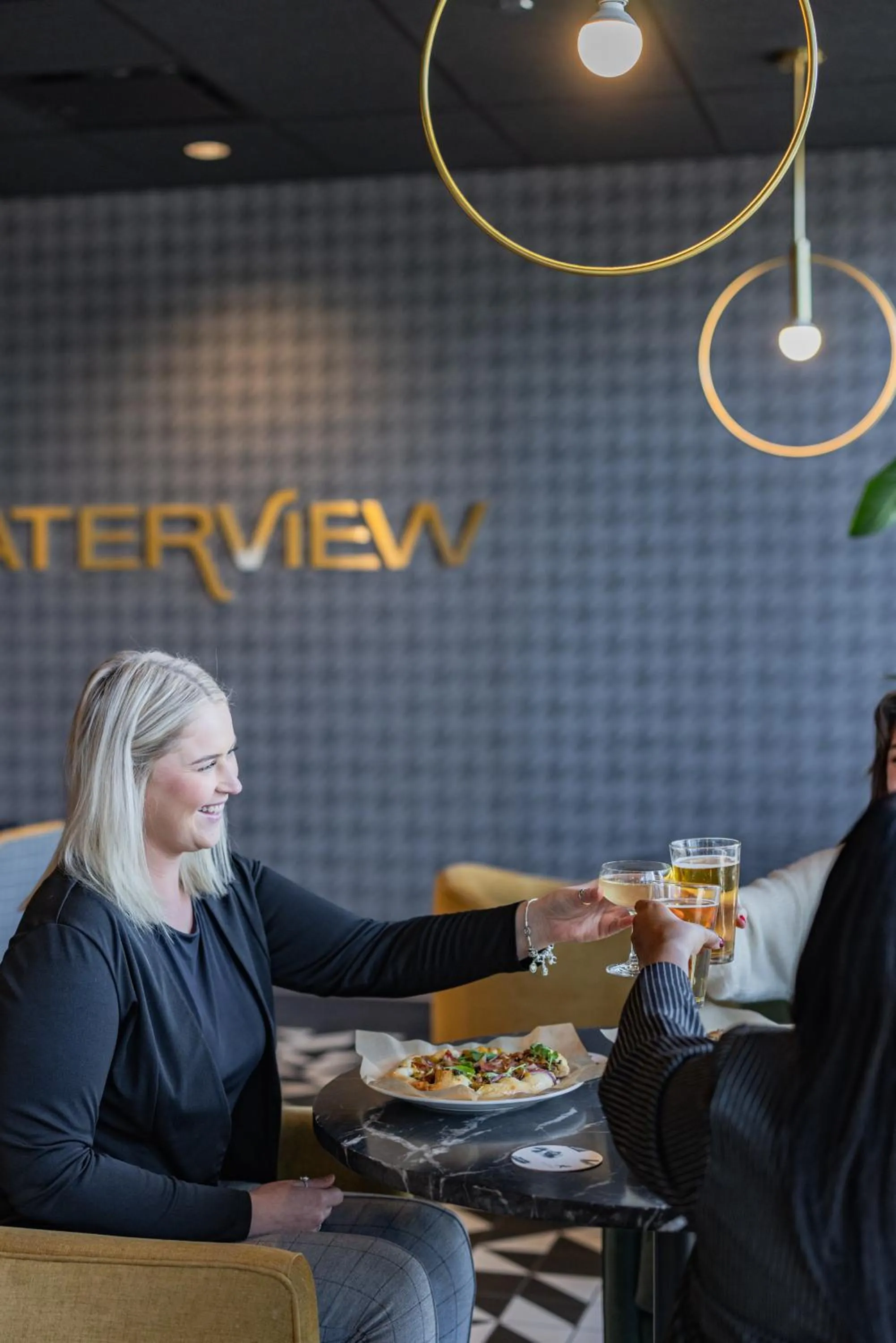 Dining area in Holiday Inn - Chicago Dwtn - The Mart by IHG