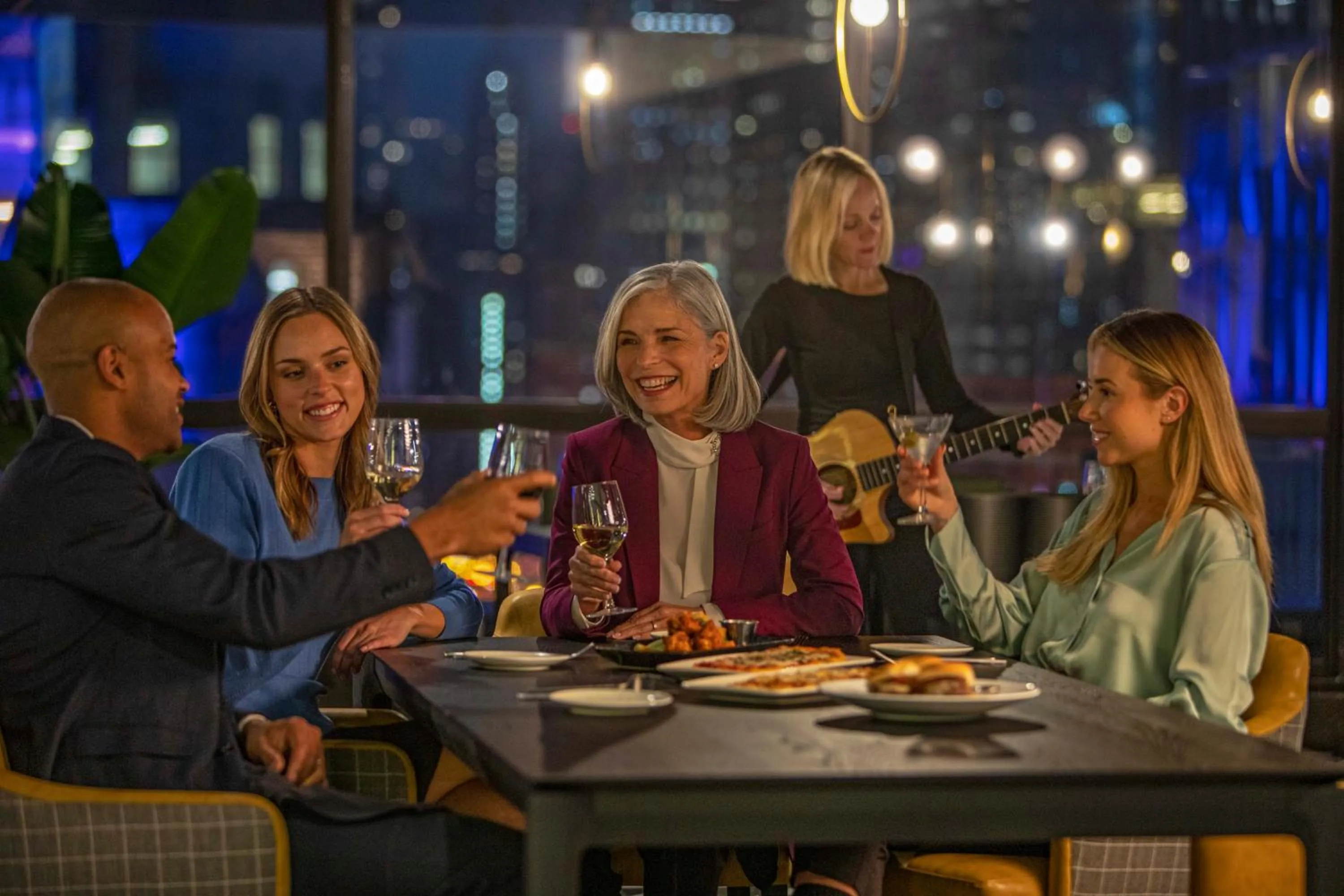 Restaurant/places to eat in Holiday Inn - Chicago Dwtn - The Mart by IHG