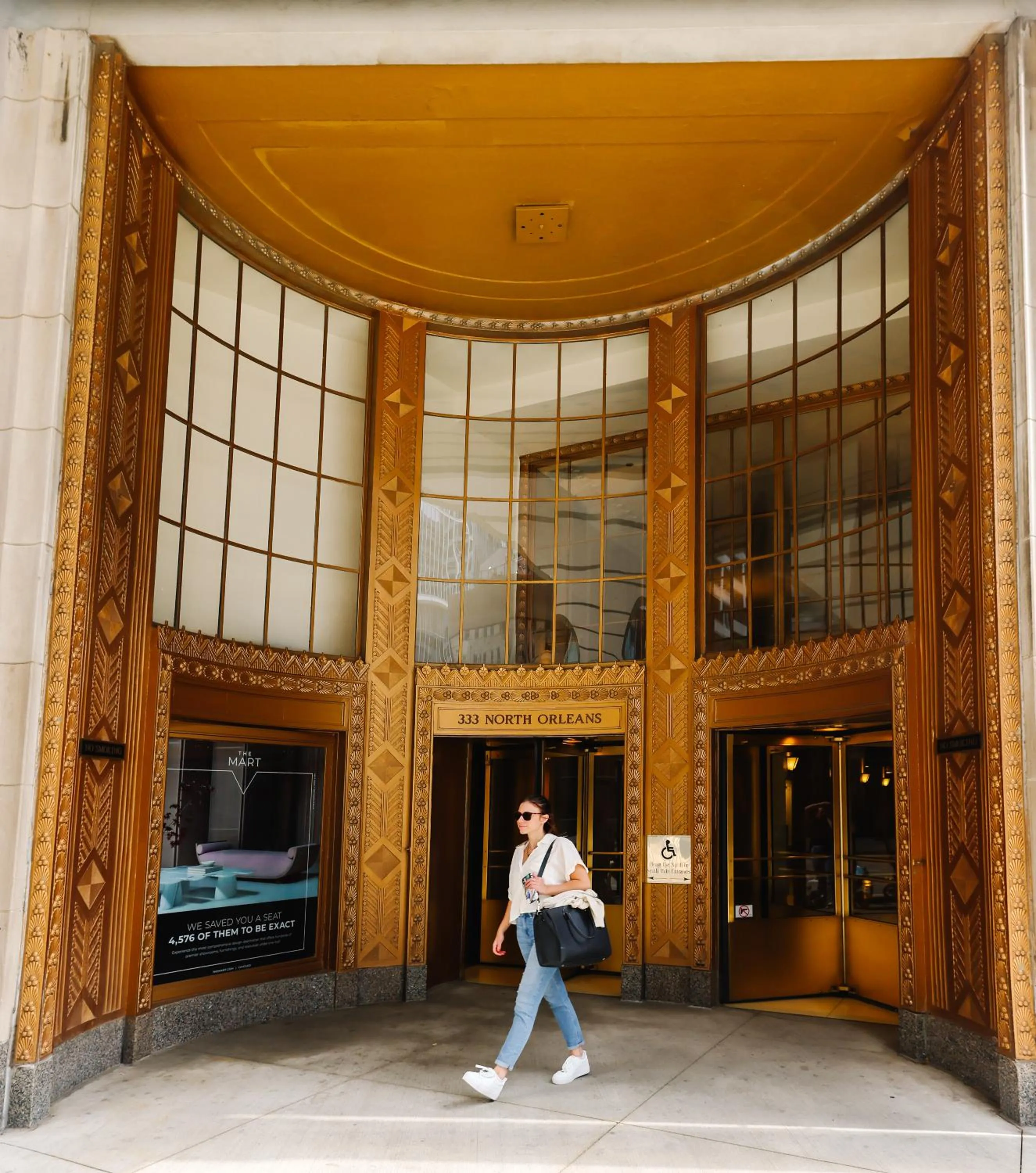 Nearby landmark in voco Chicago Downtown - Riverwalk by IHG