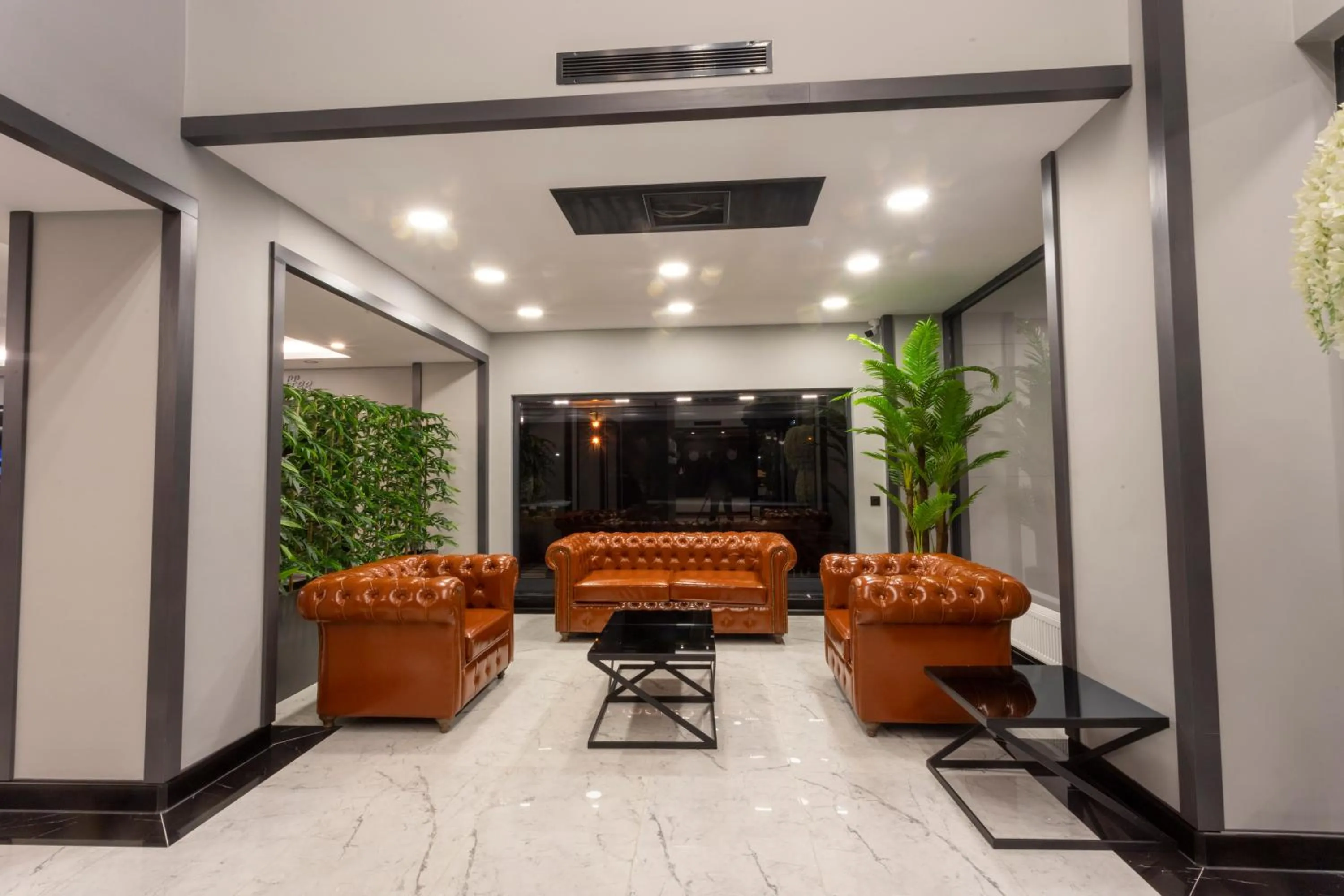Lobby or reception in Şehrar Suite Hotel