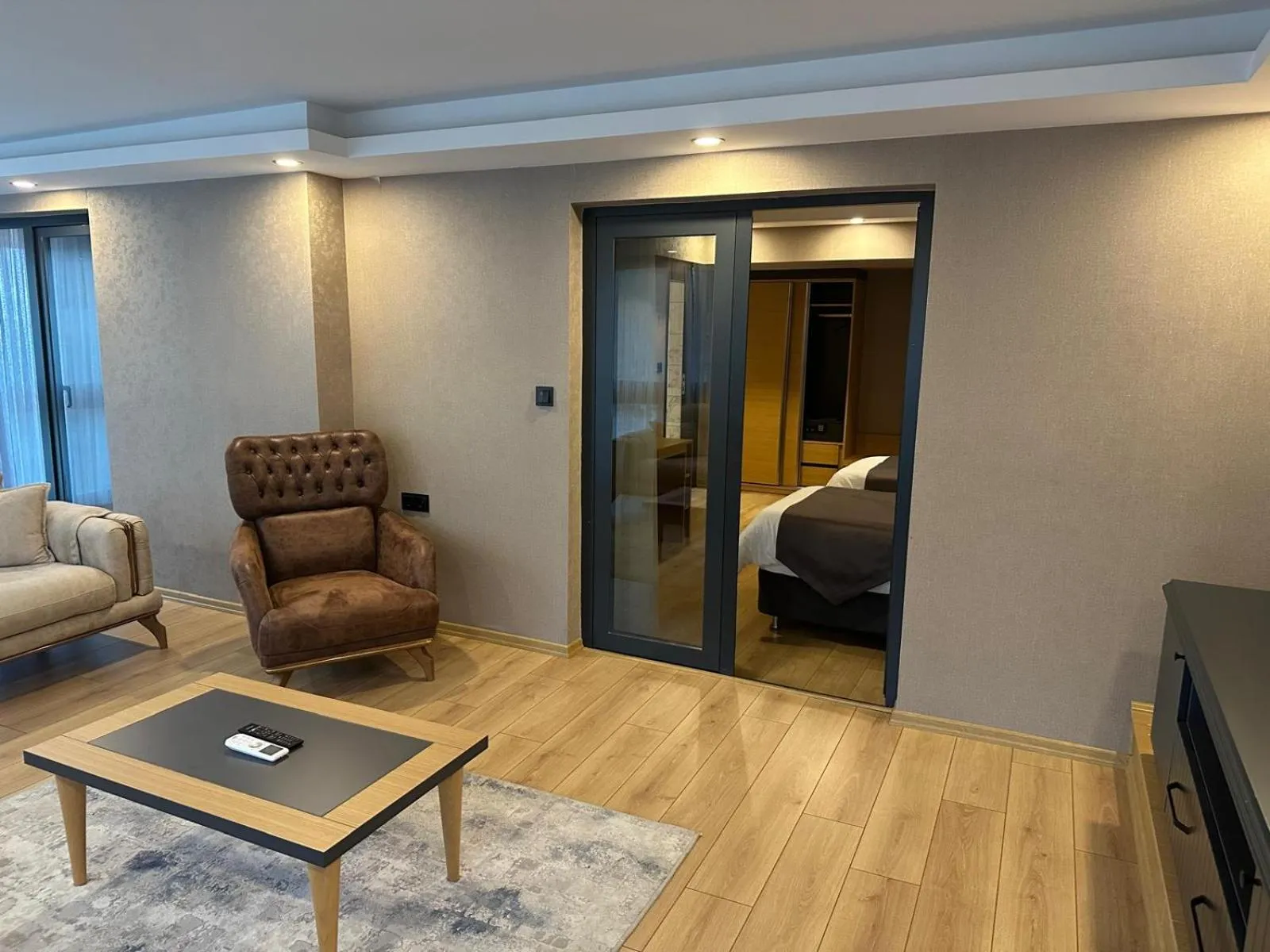 Living room, Bed in Şehrar Suite Hotel