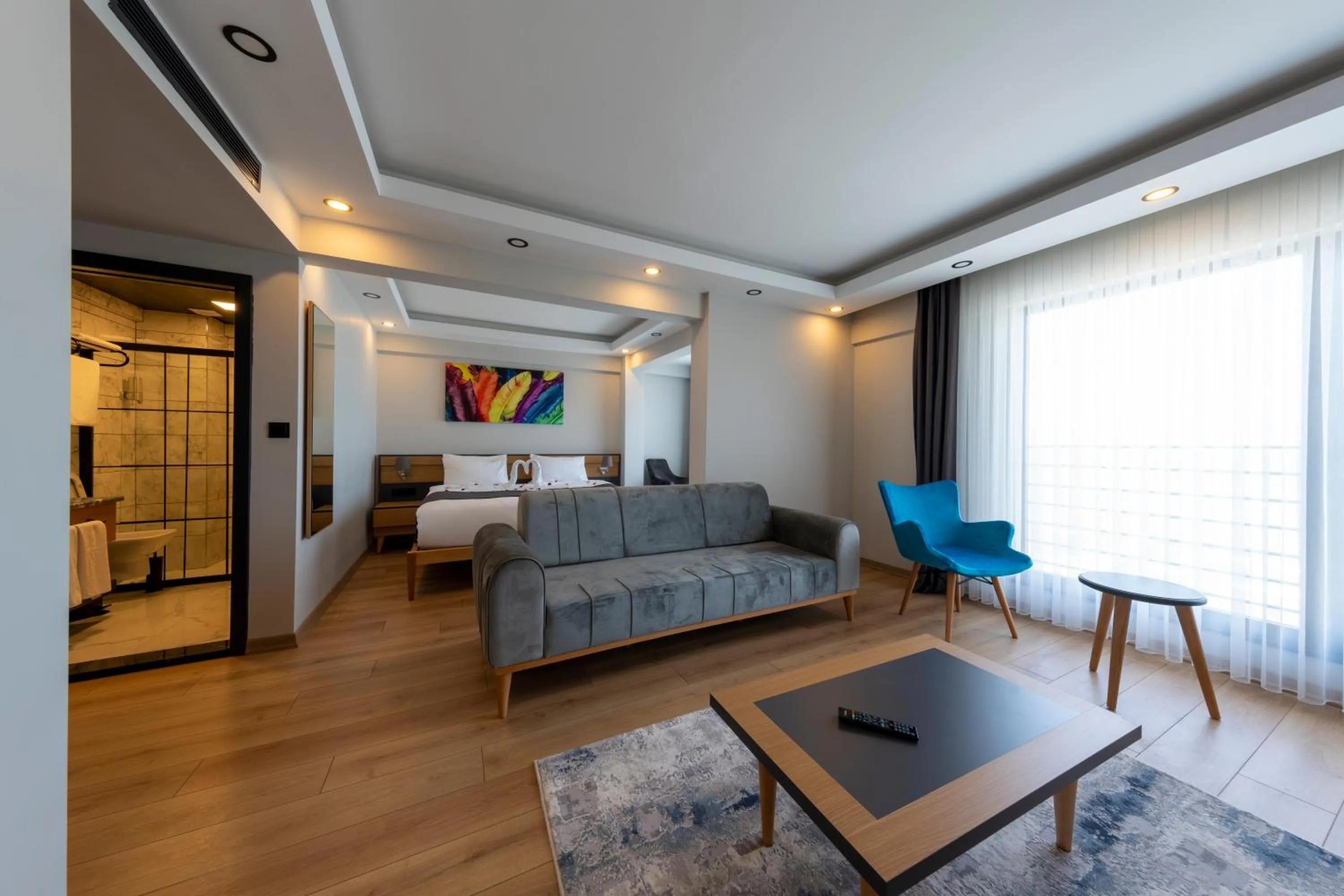 Living room, Bed in Şehrar Suite Hotel