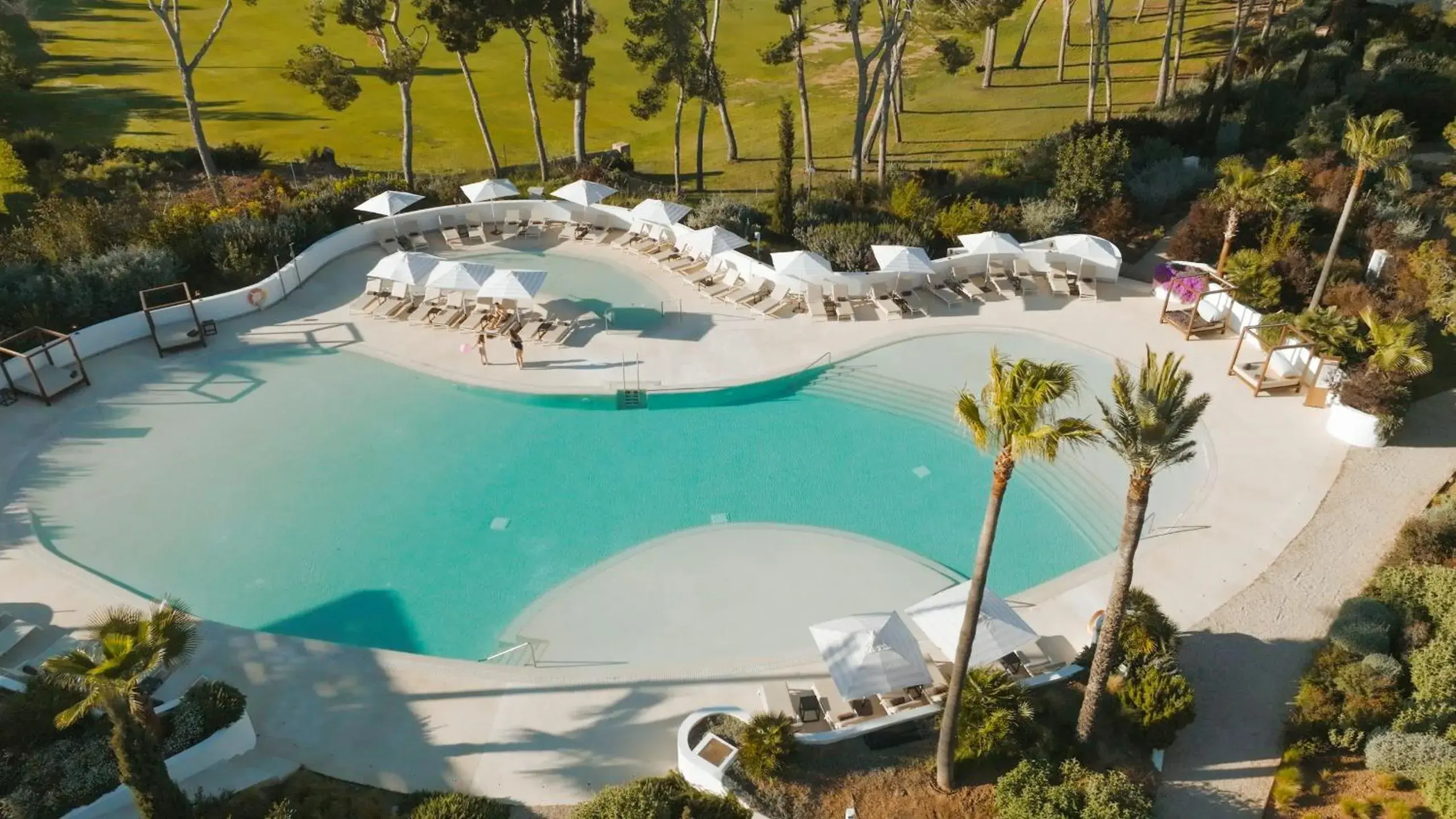 Swimming pool in Kimpton Aysla Mallorca by IHG Swimming pool in Kimpton Aysla Mallorca by IHG