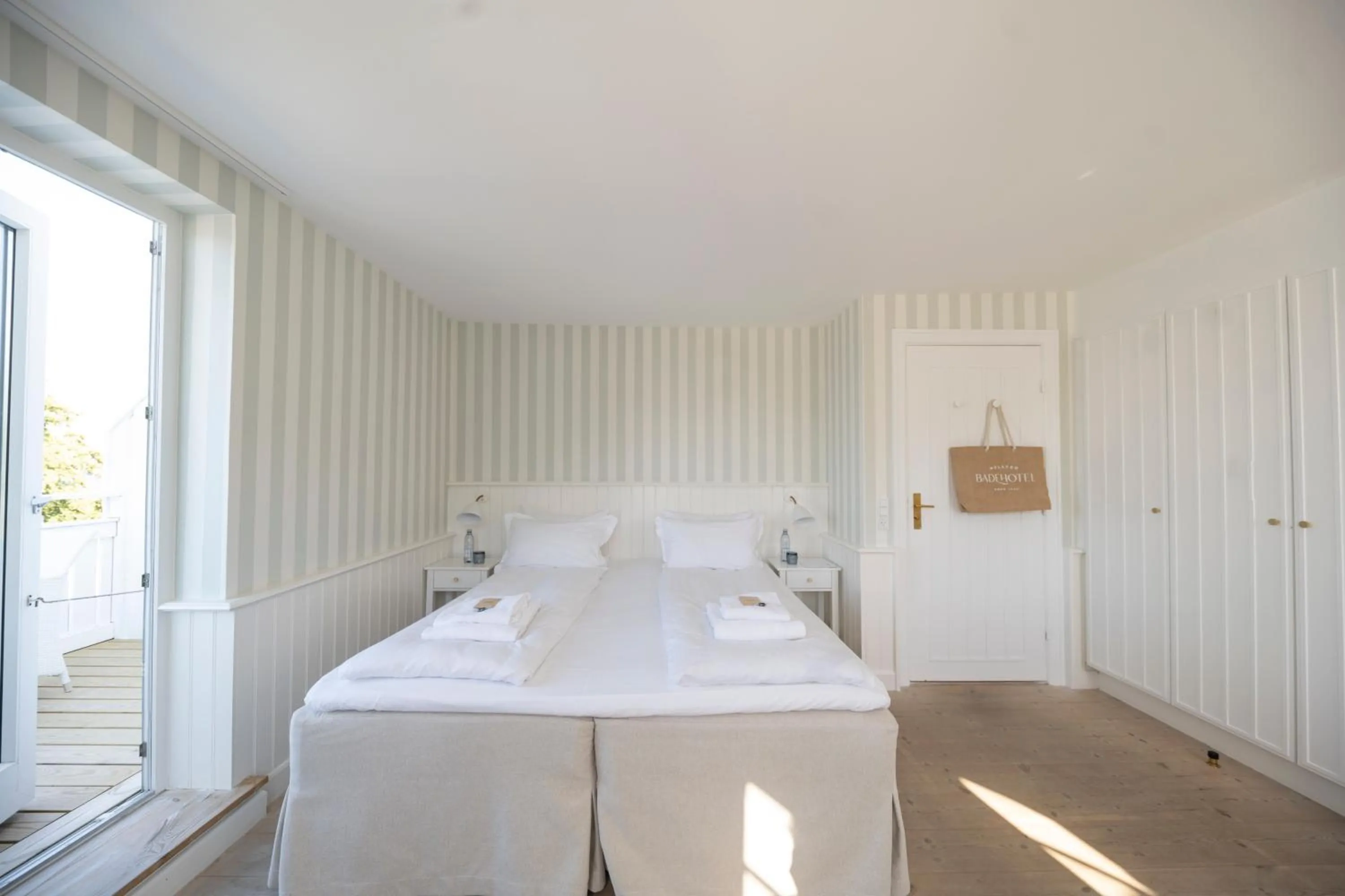Bedroom, Bed in Melsted Badehotel