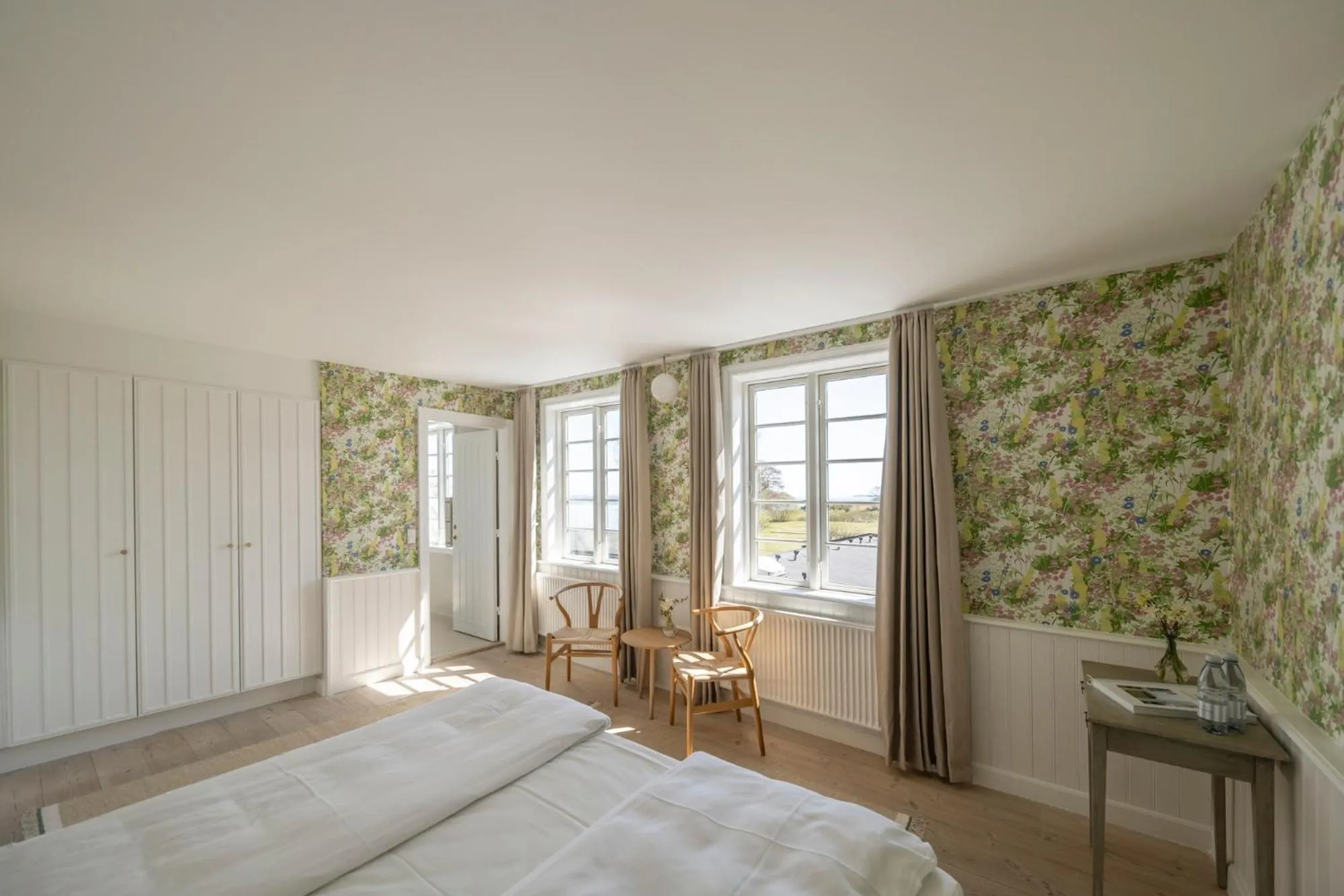 Bedroom, Bed in Melsted Badehotel