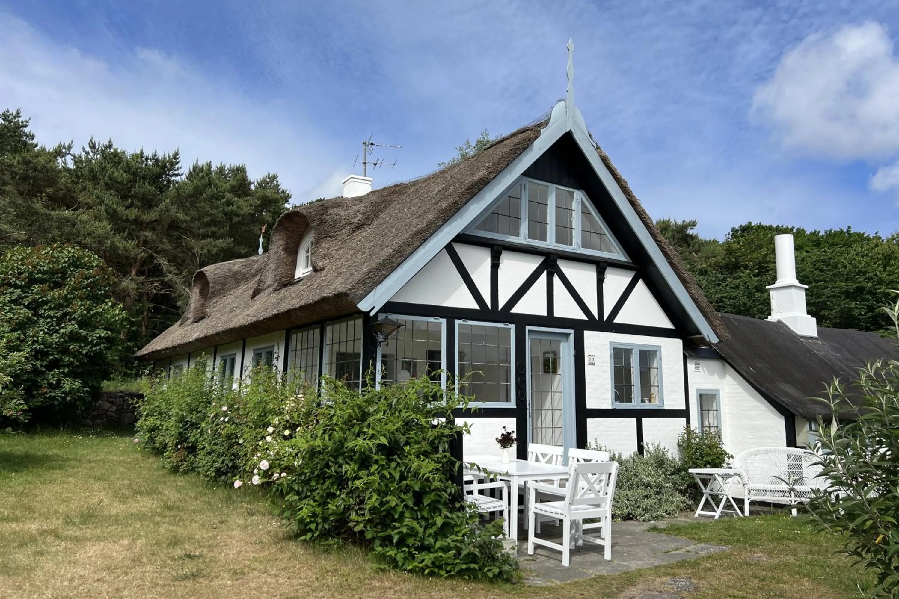 Property building in Melsted Badehotel