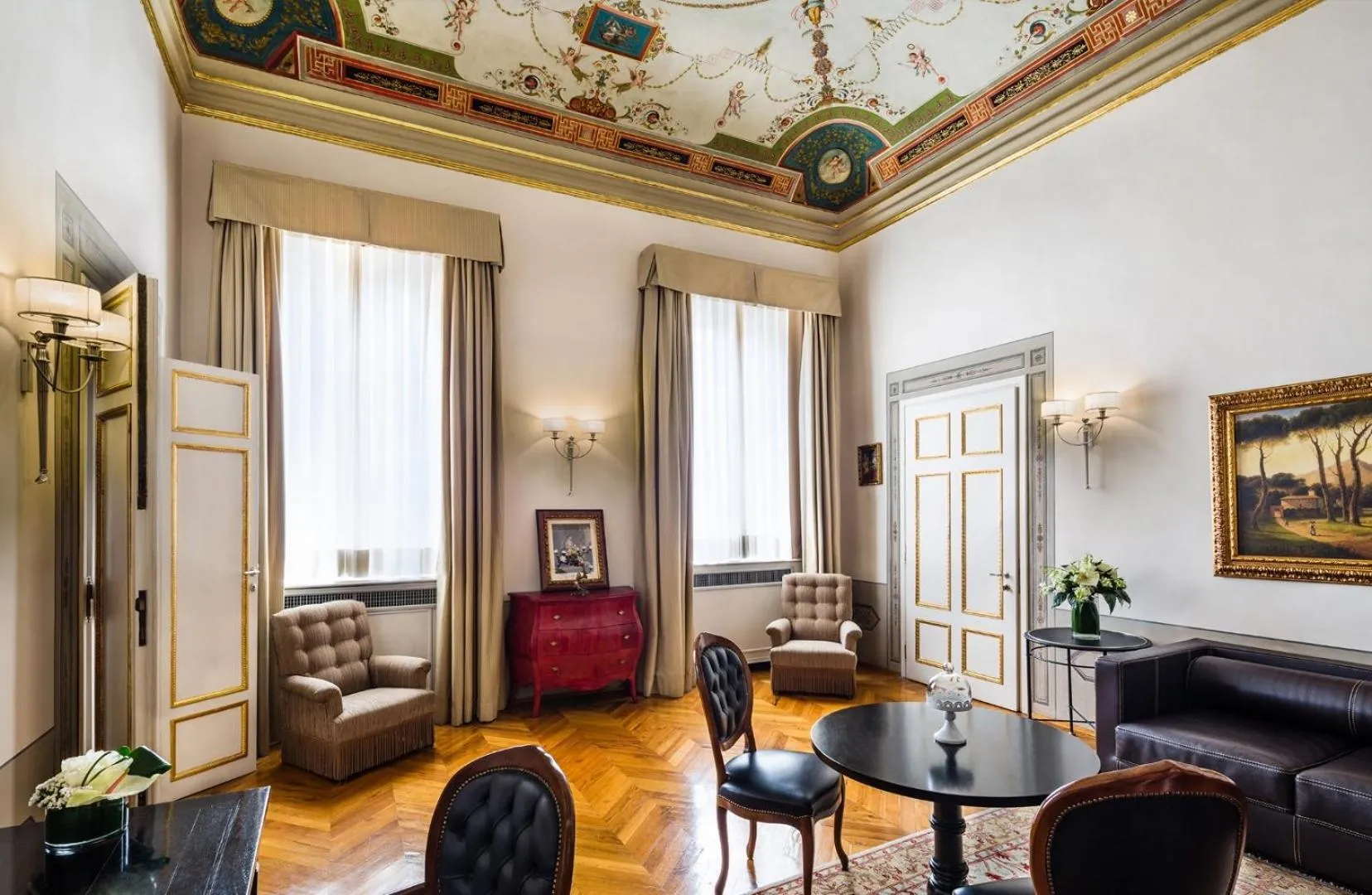 Living room in Palazzo Firenze by Baglioni Hotels & Resorts