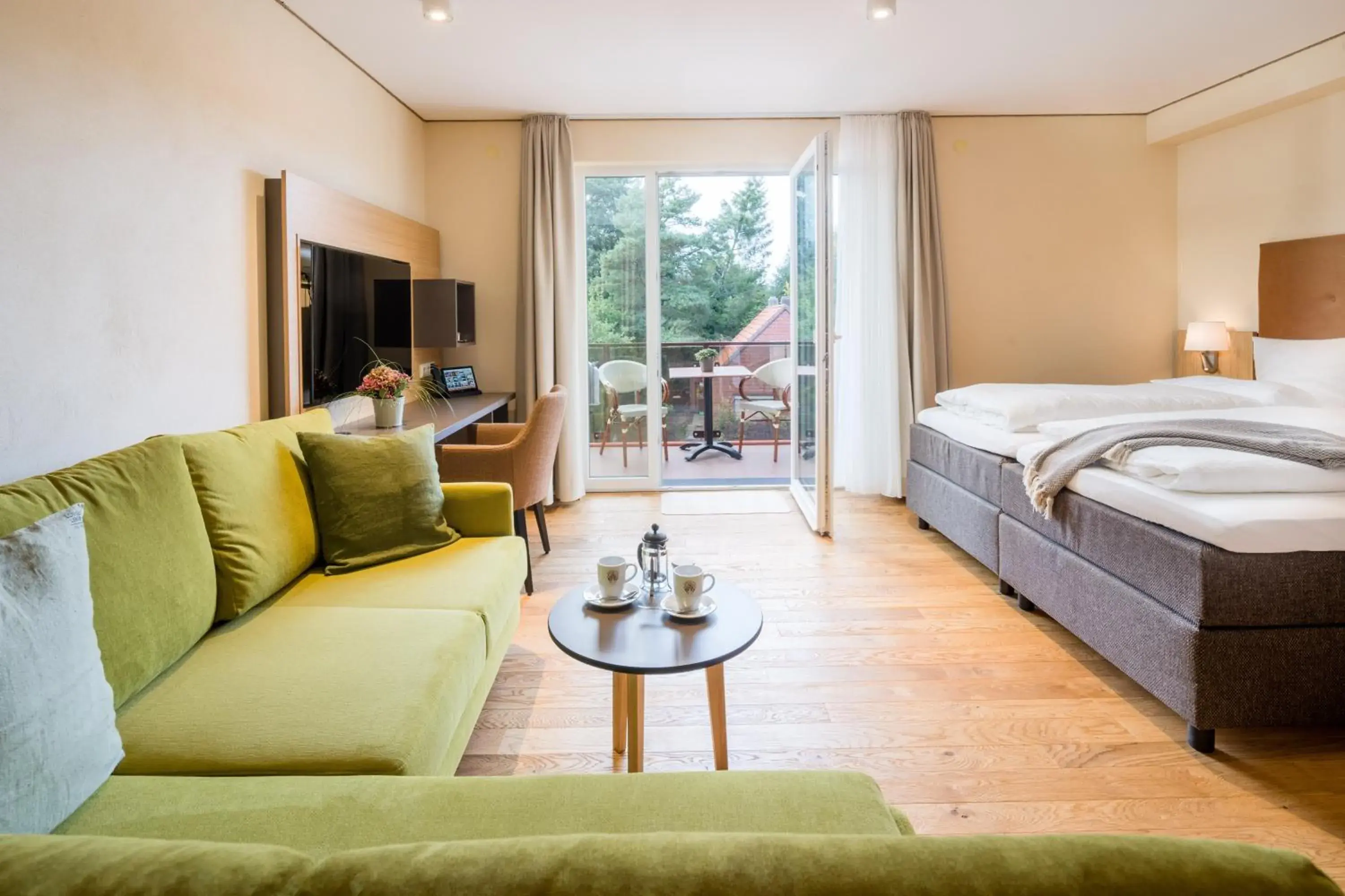 Double Room with Balcony in Parkhotel Jever Double Room with Balcony in Parkhotel Jever