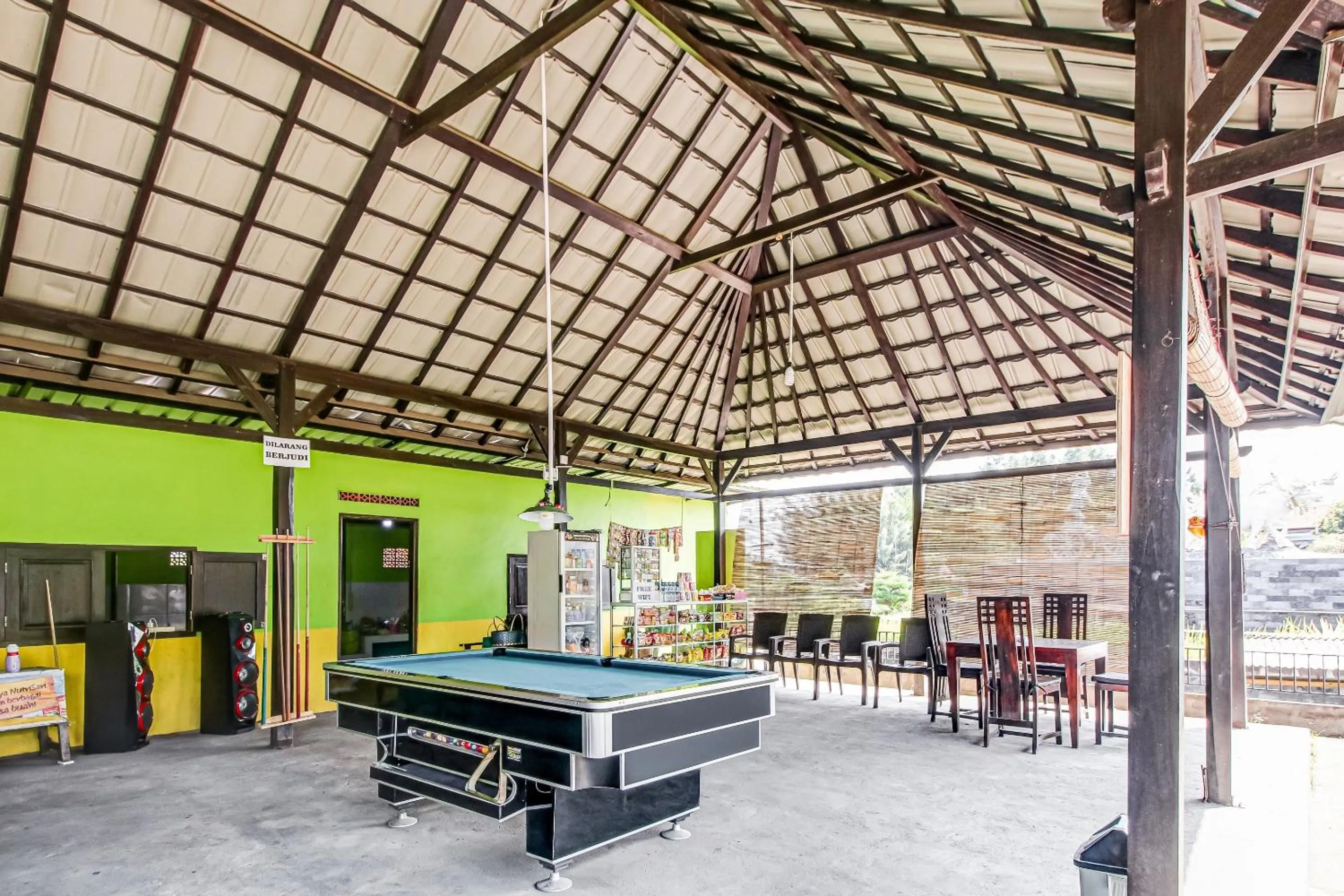 Lobby or reception in OYO 91053 Desa Wisata Gilimanuk