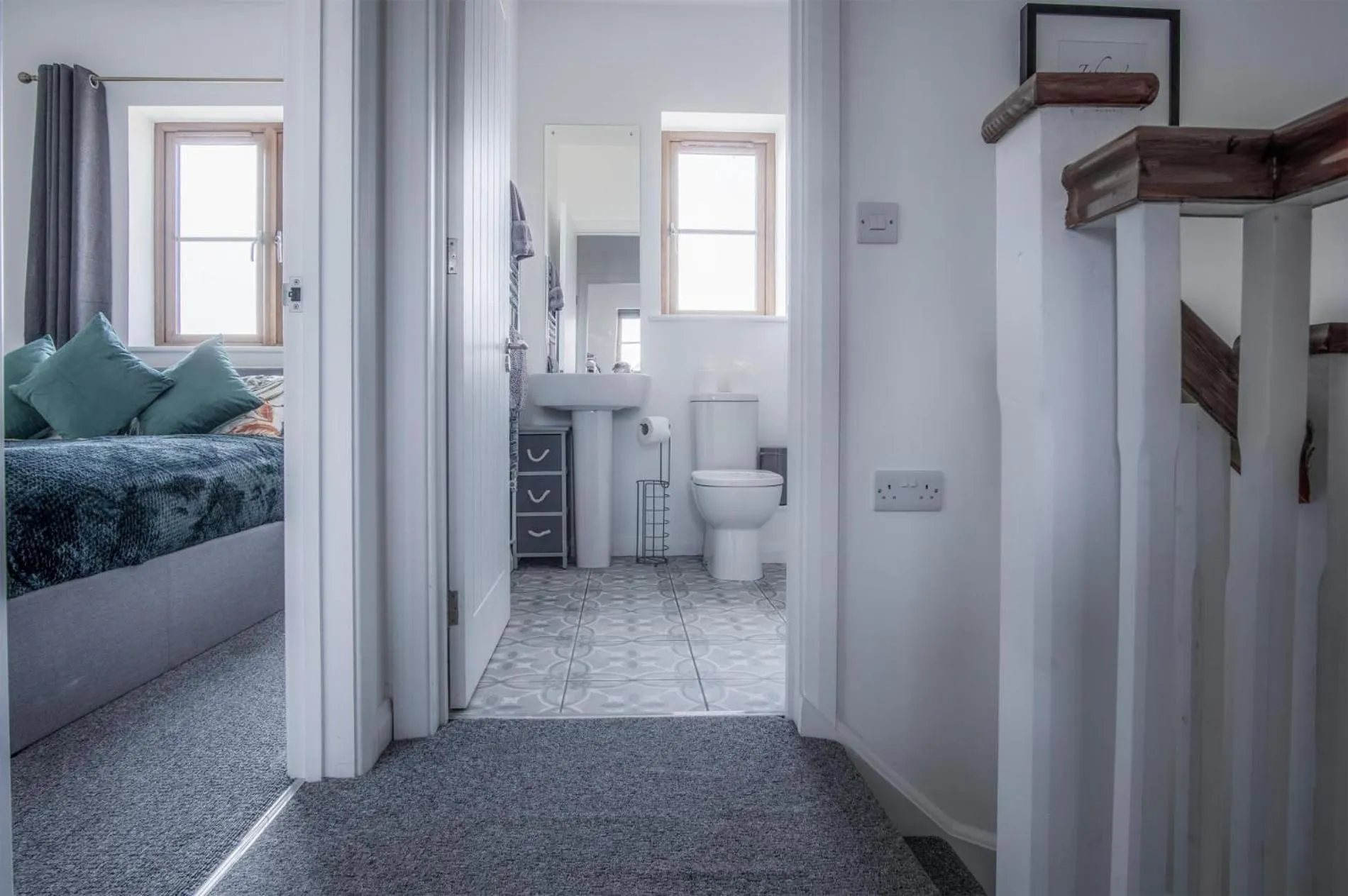 Floor plan in Johnnys Cove - 2 Bedroom Holiday Home - New Hedges