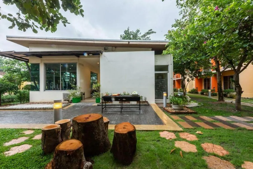 BANGKOK.GRAND.RESORT