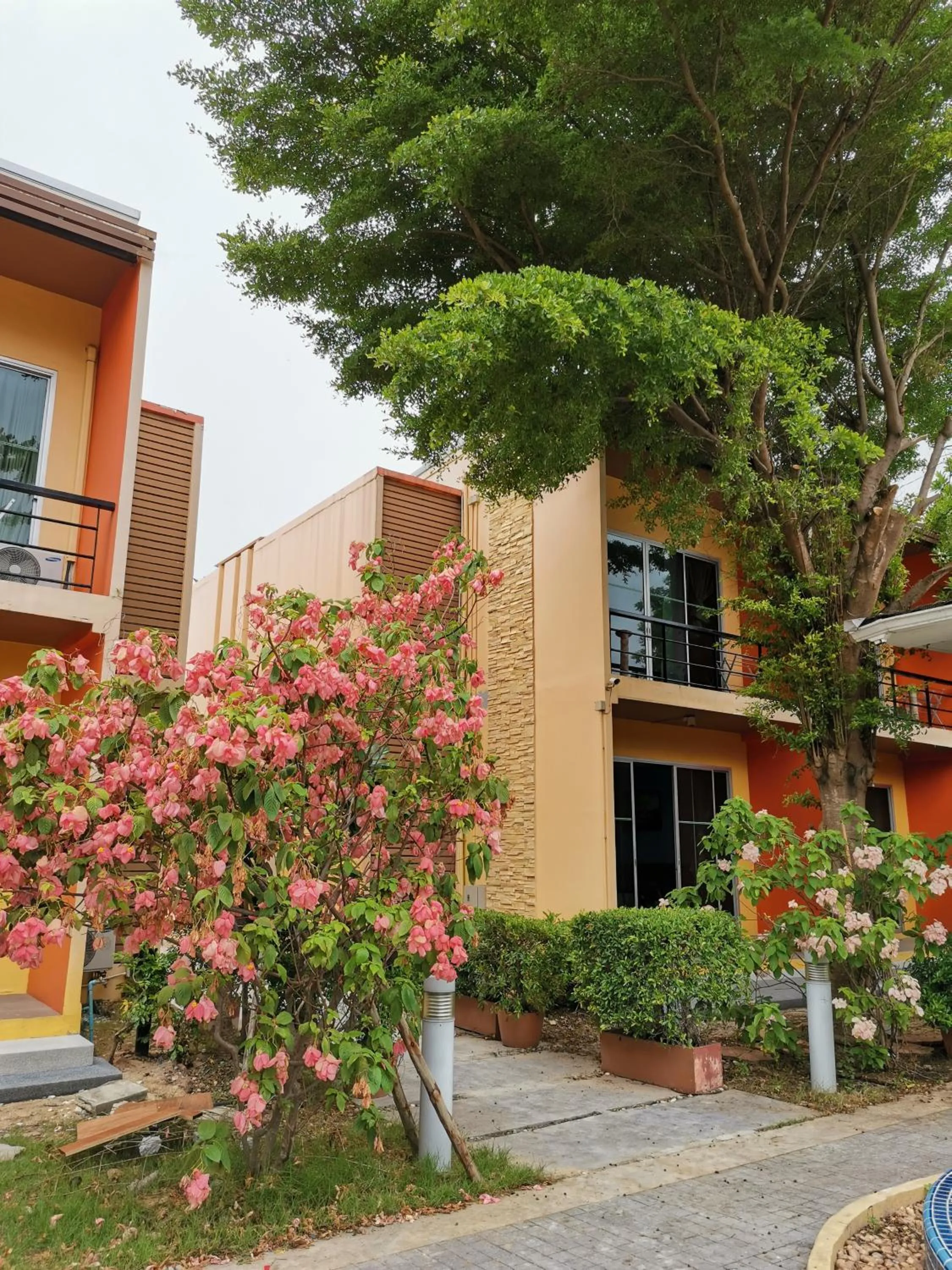 BANGKOK.GRAND.RESORT