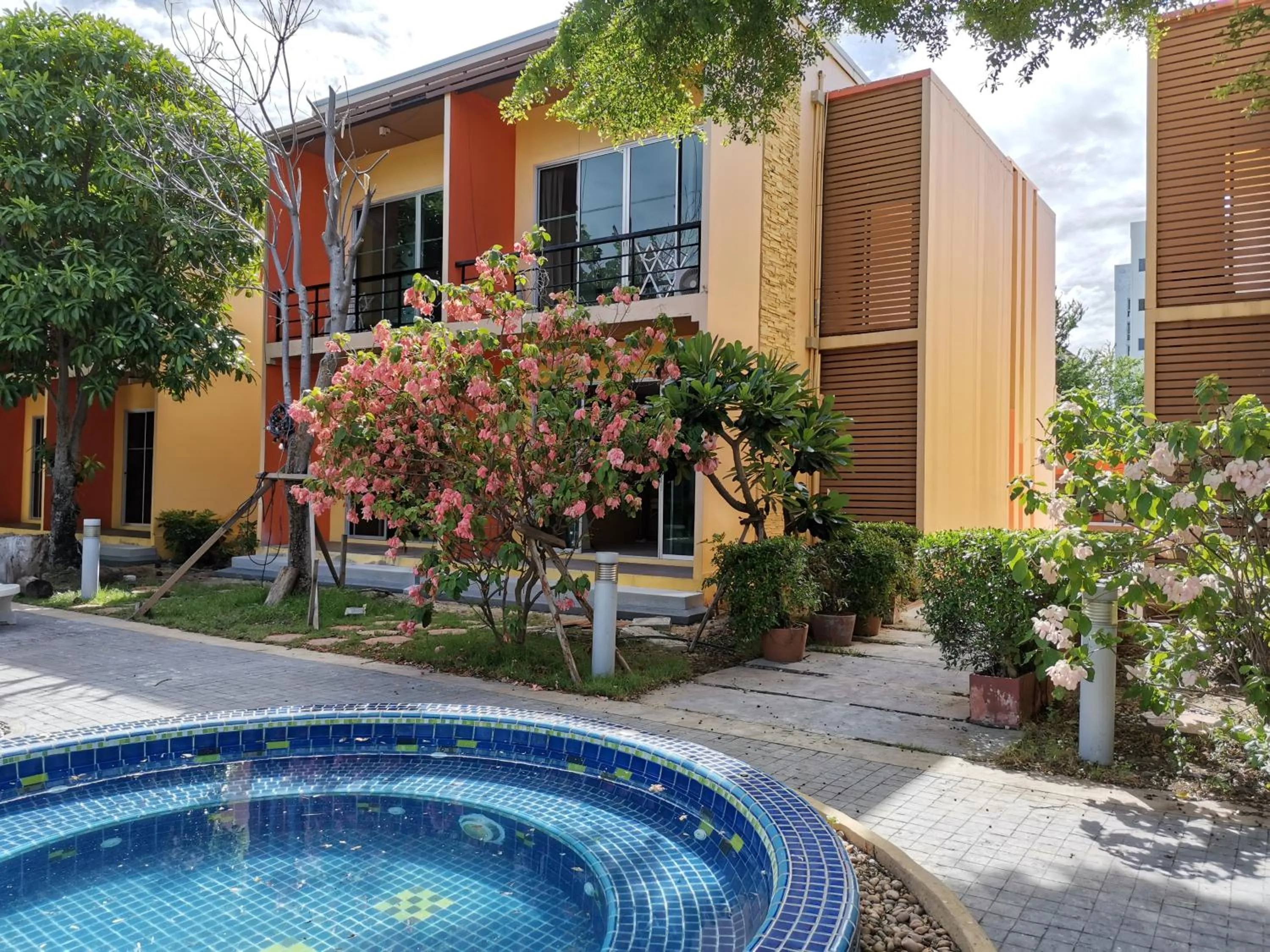 BANGKOK.GRAND.RESORT