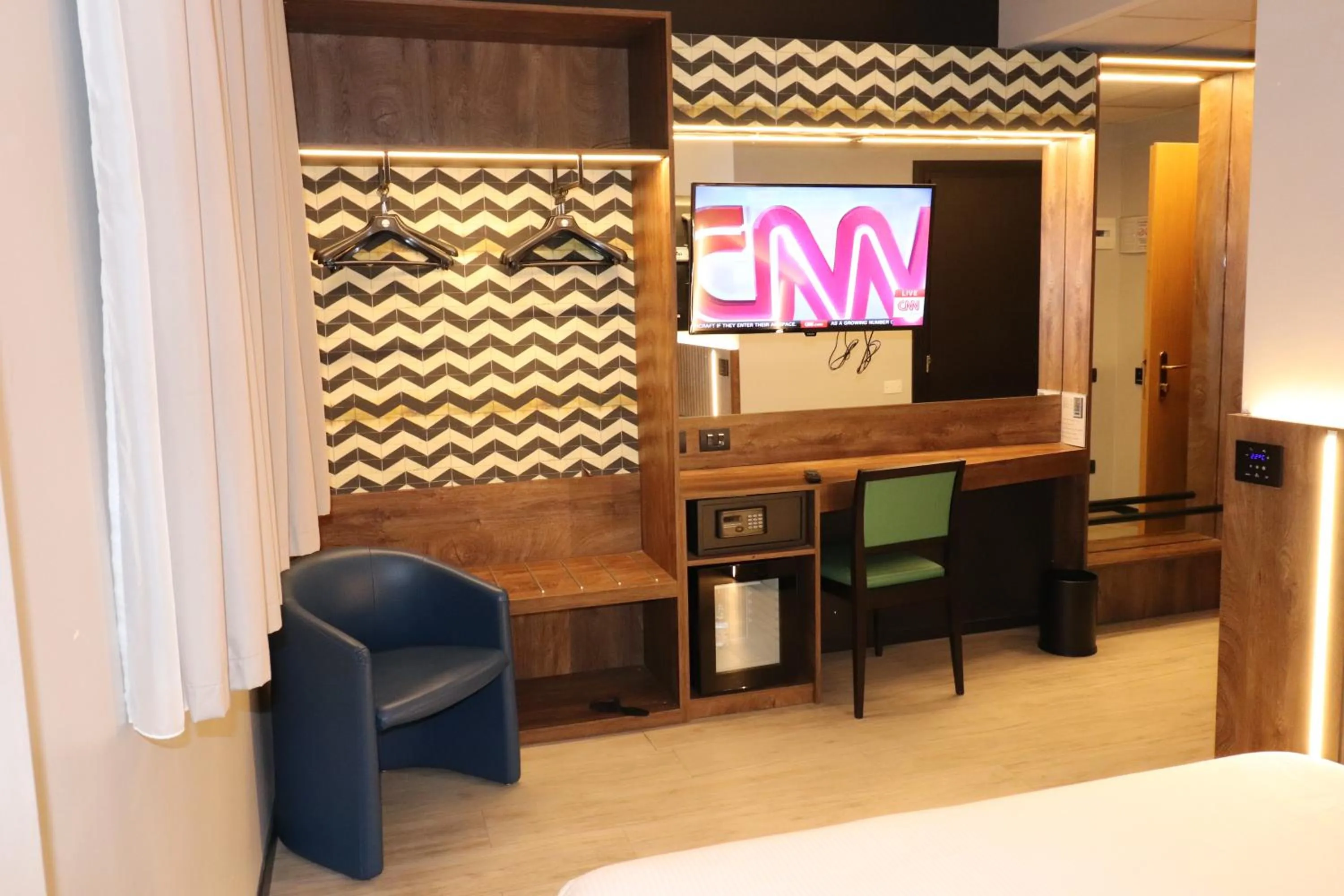 Bedroom in Hotel Domenichino