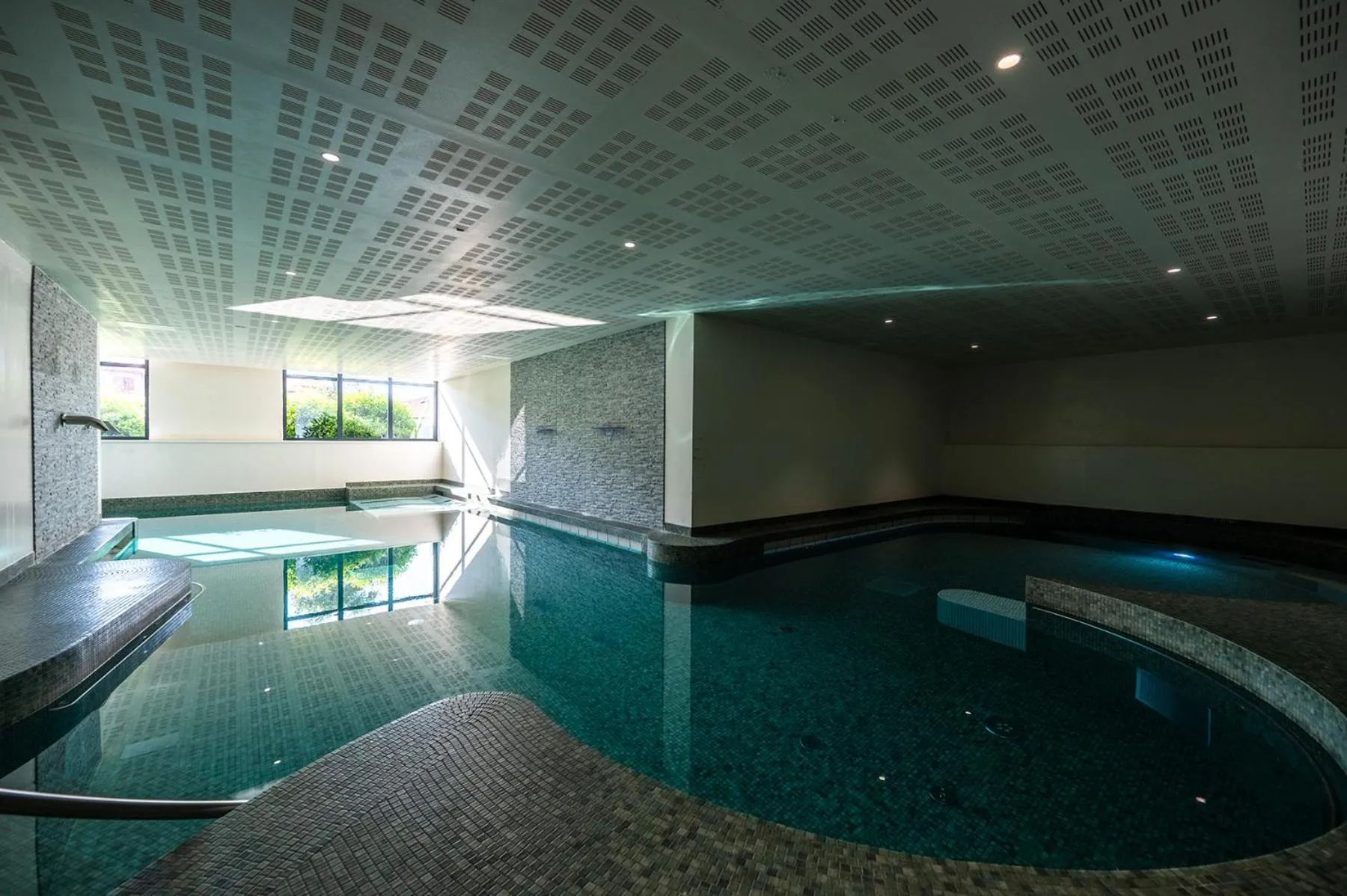 Swimming pool in Nemea Appart Hotel Les Hauts de Milady Biarritz