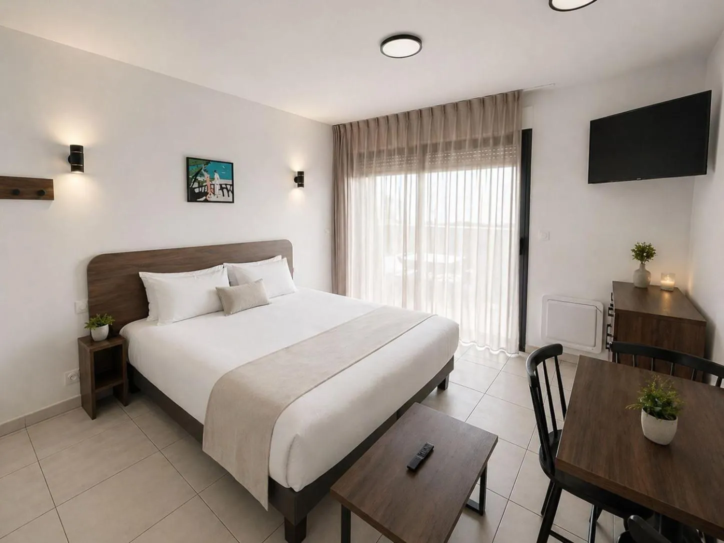Bed in Nemea Appart Hotel Les Hauts de Milady Biarritz