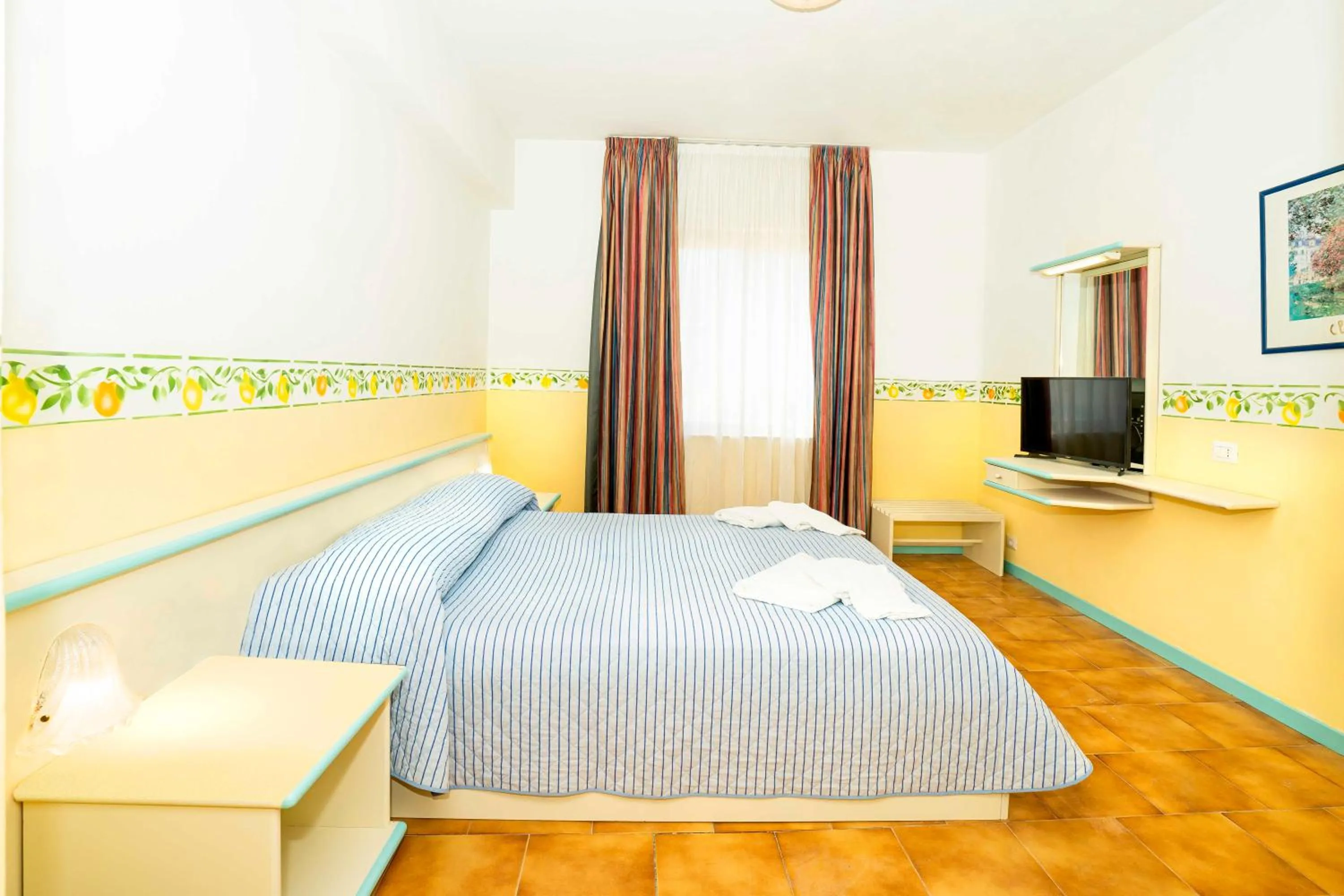 Bedroom in Hotel San Pietro