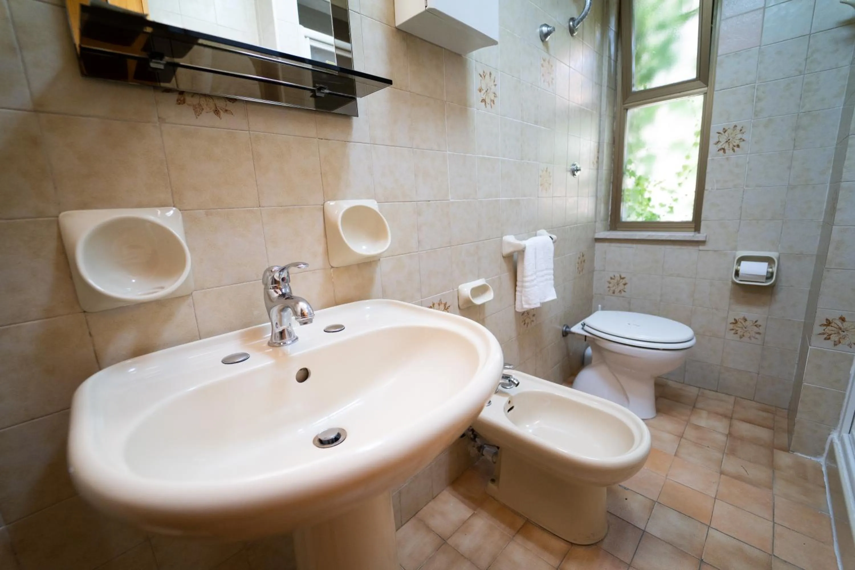 Bathroom in Hotel San Pietro