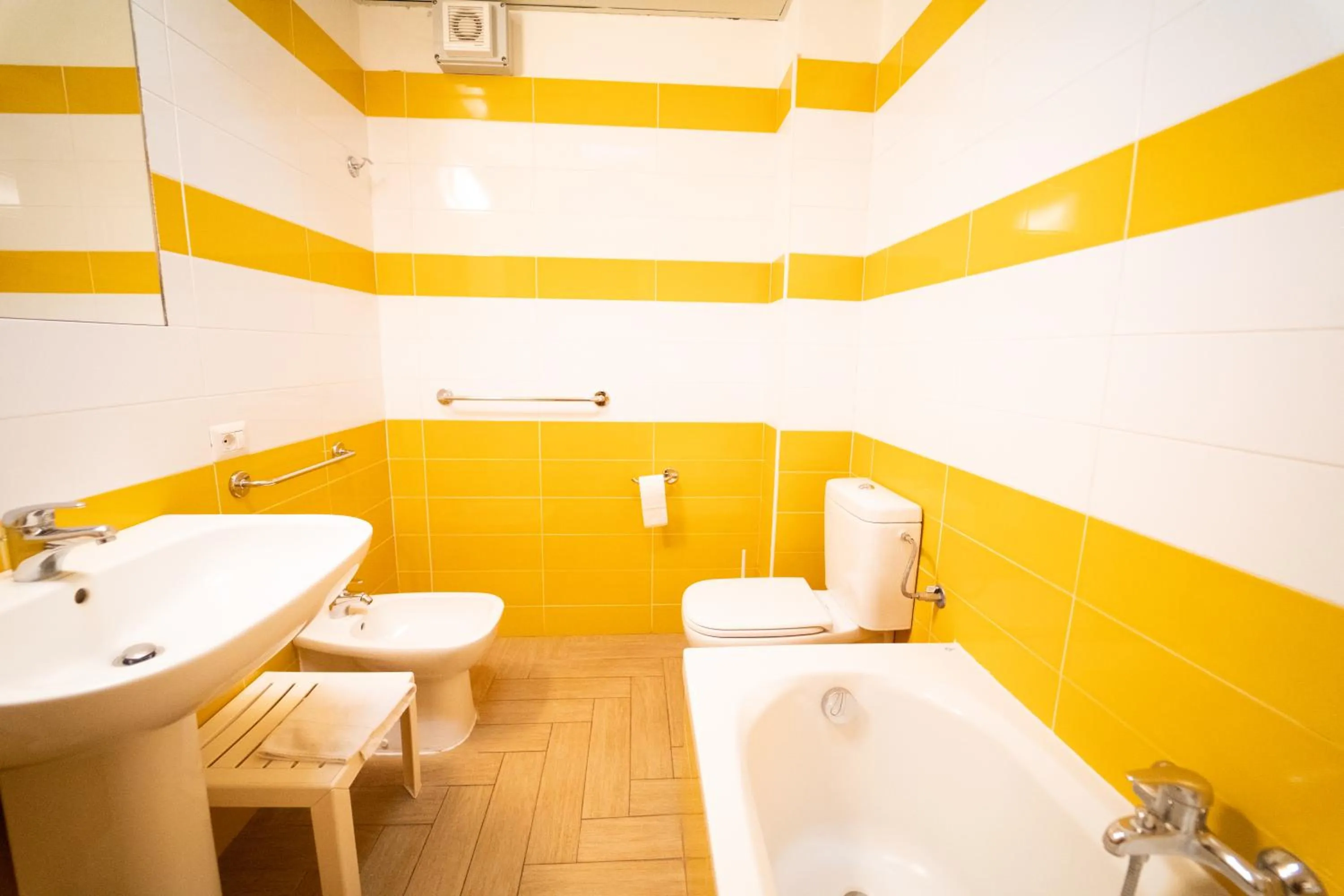 Bathroom in Hotel San Pietro