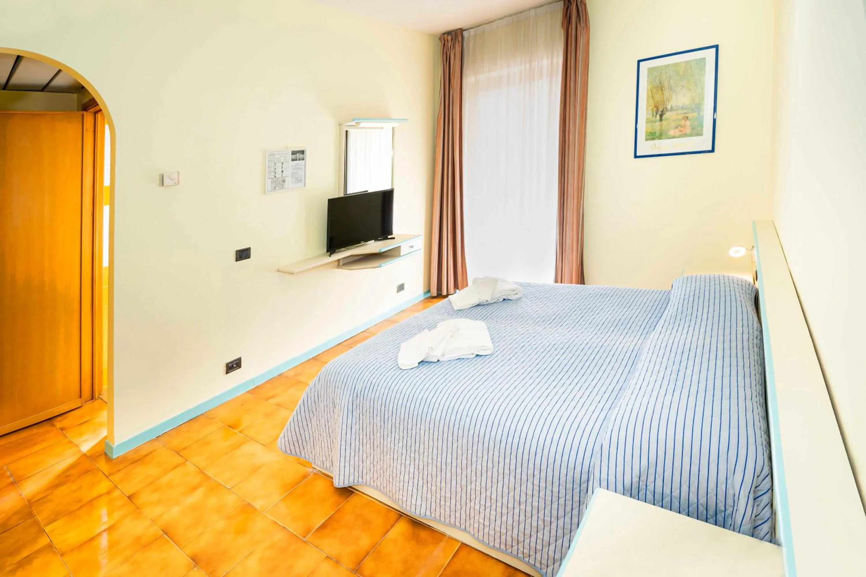 Bedroom in Hotel San Pietro