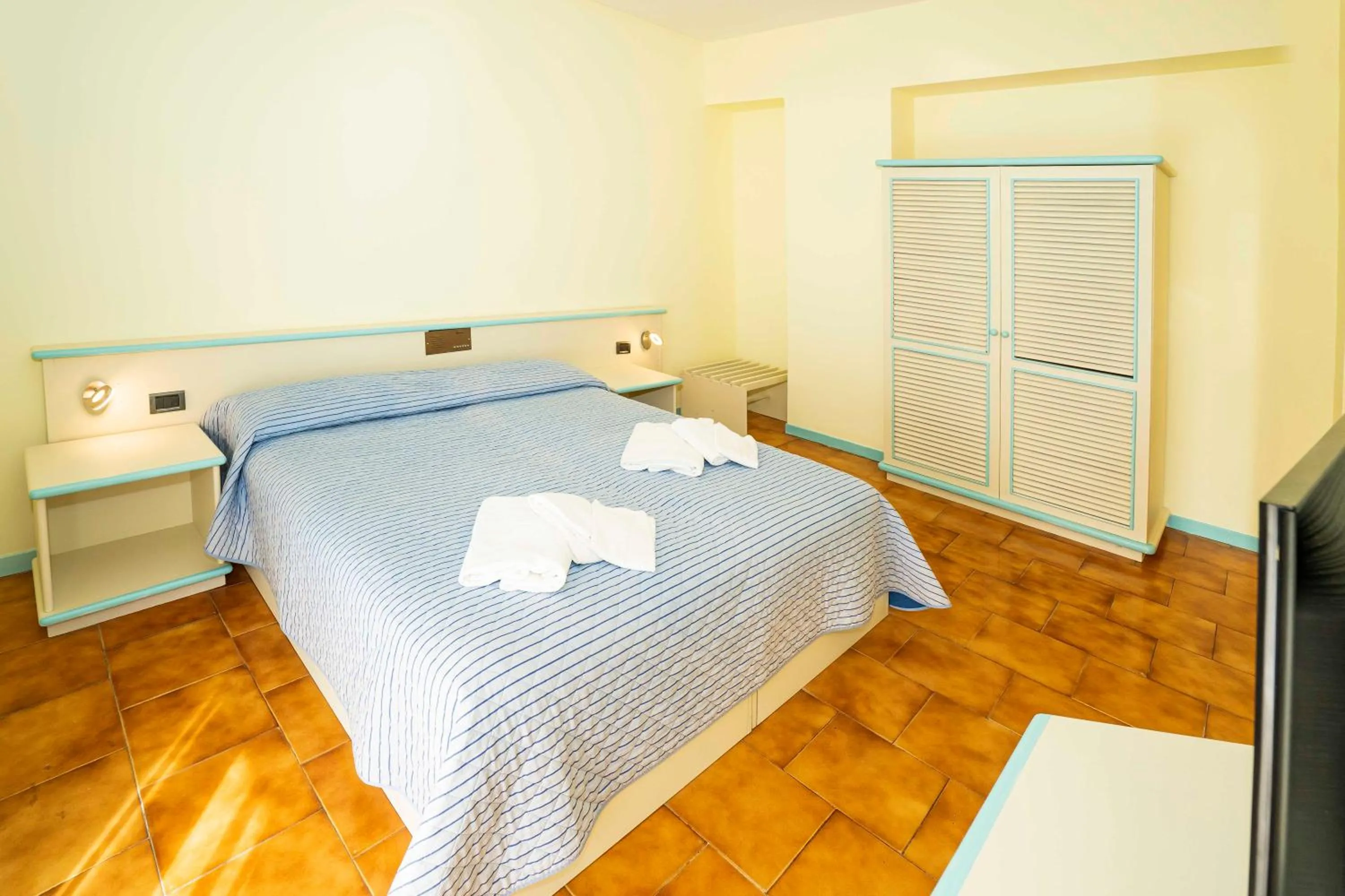 Bedroom in Hotel San Pietro