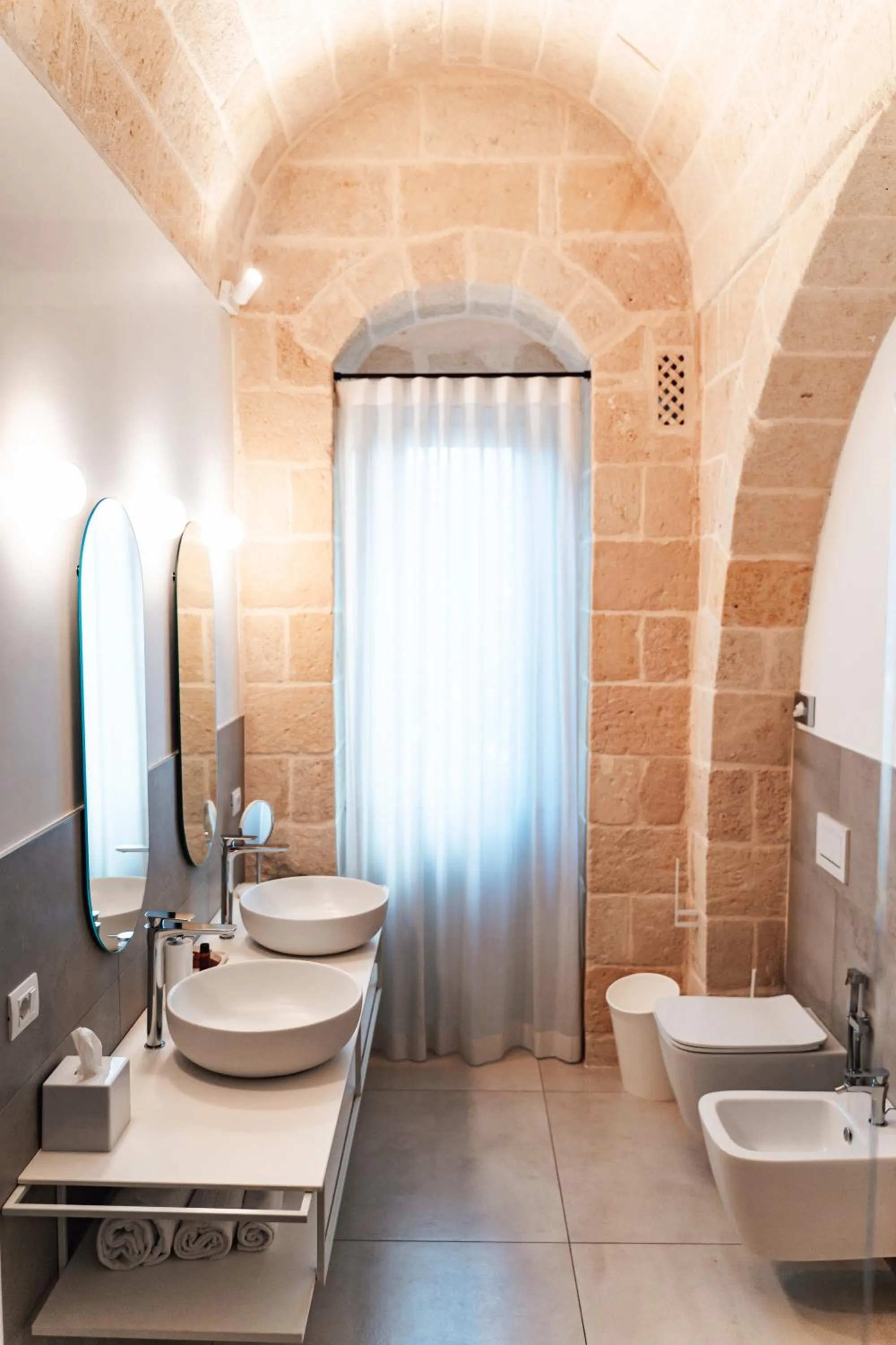 Toilet in Le Vie Del Centro Luxury Room