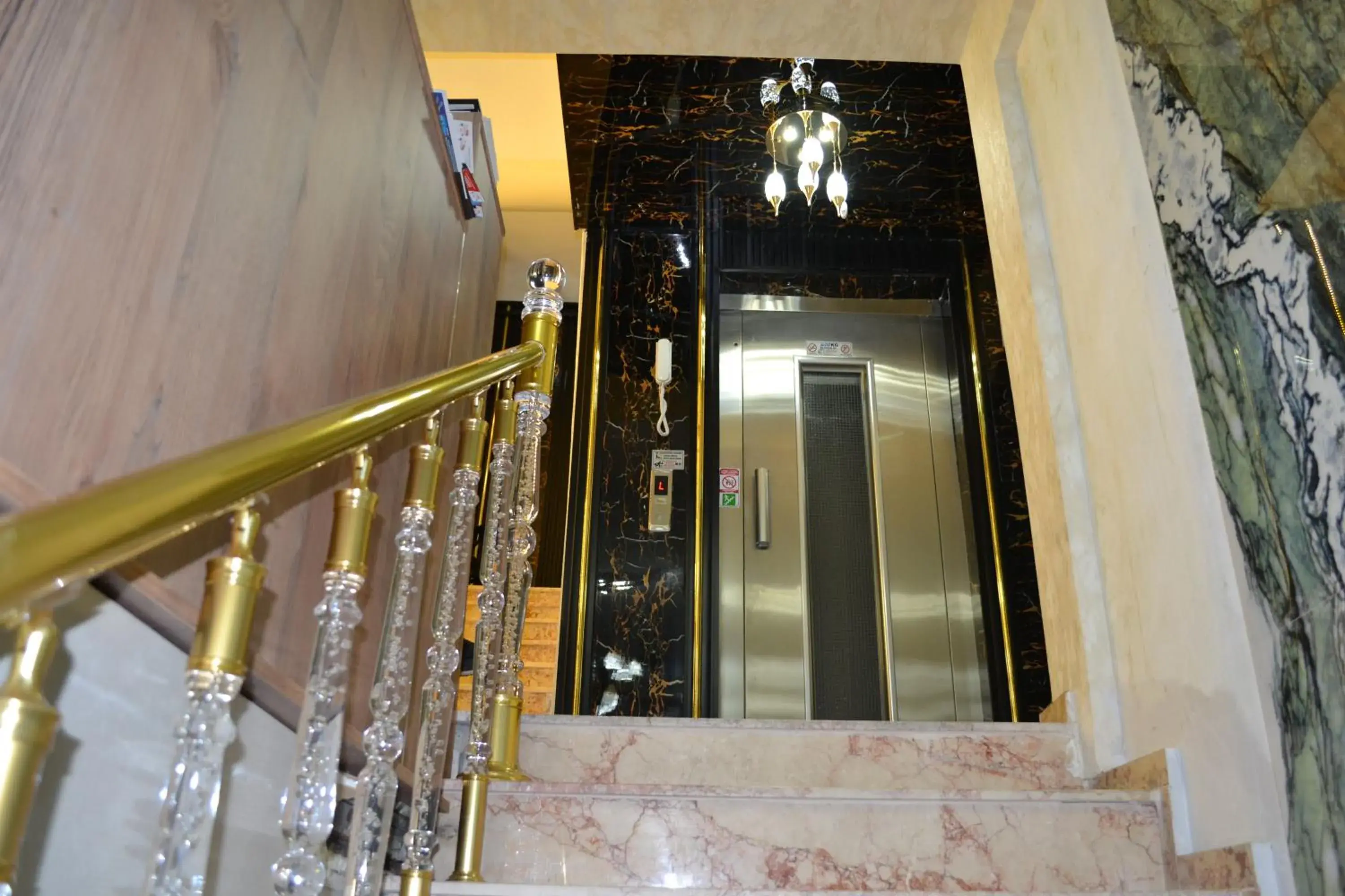 Facade/entrance in Bona Sera Hotel Facade/entrance in Bona Sera Hotel