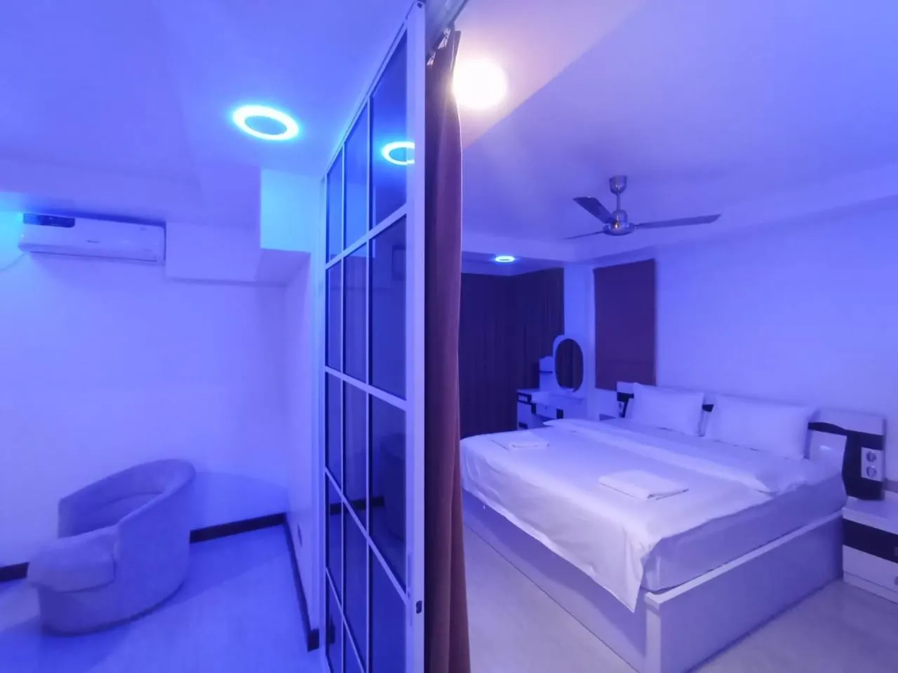 Bed in Marine Holiday