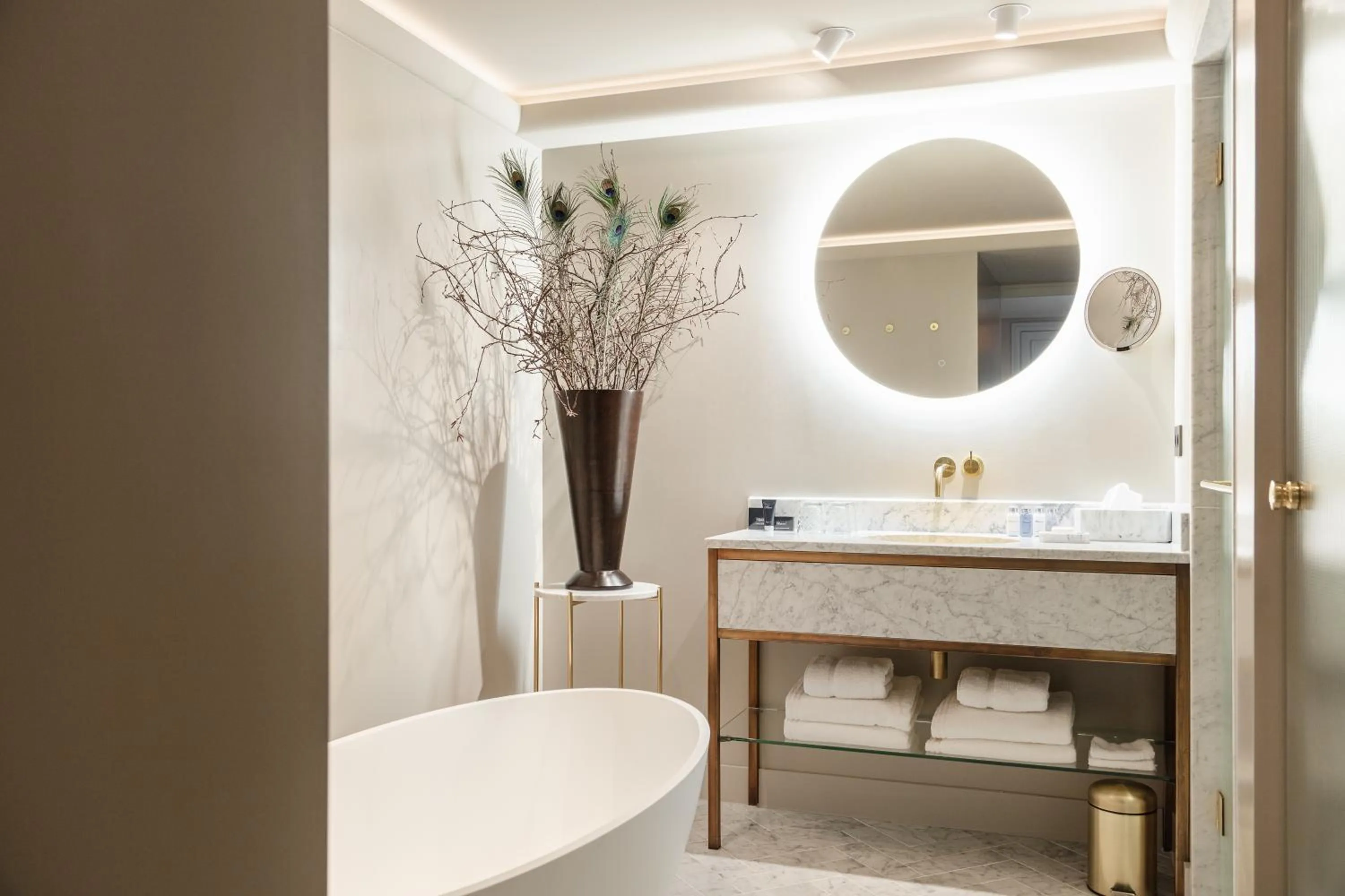 Bathroom in Hotel 717