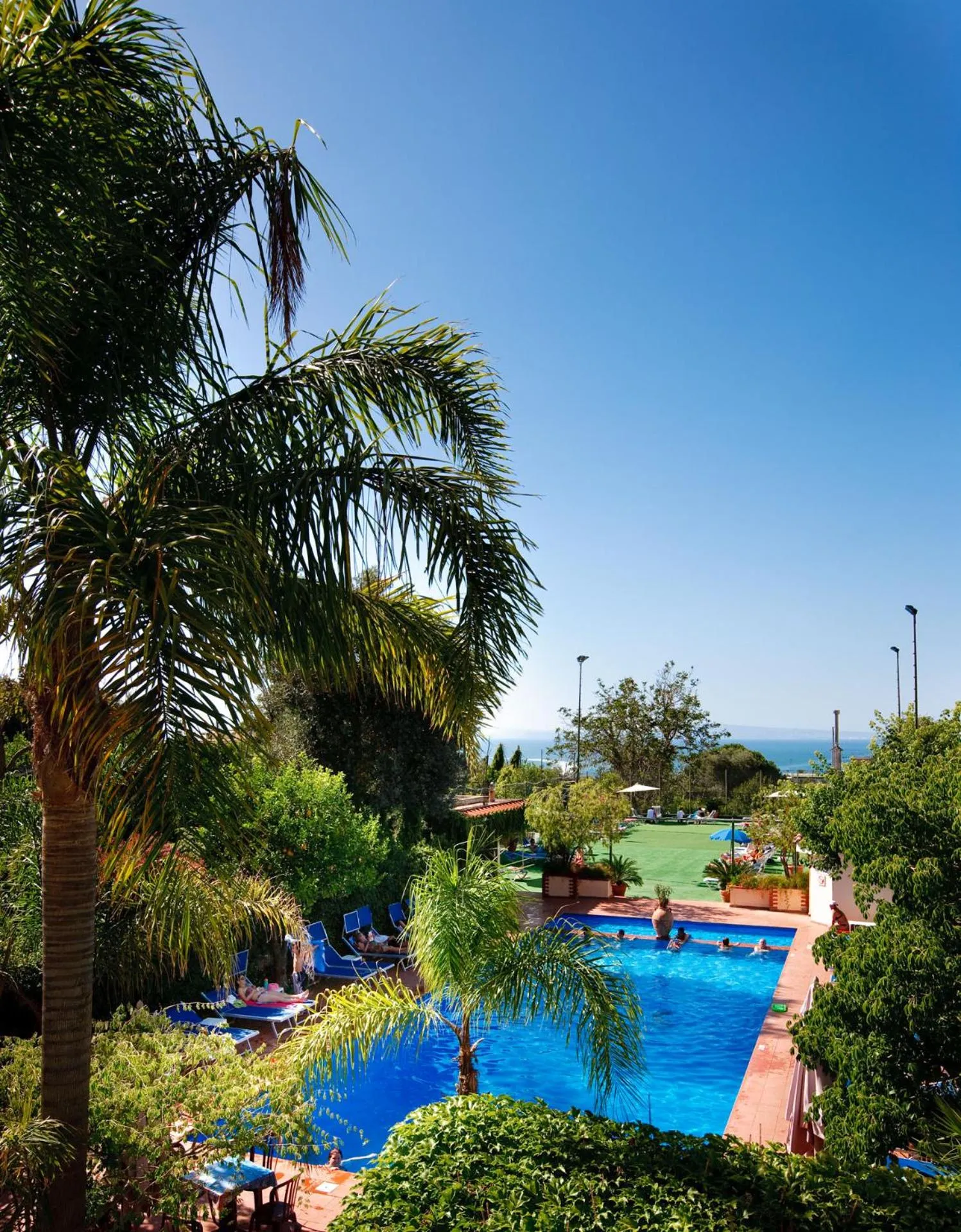 Pool view in Hotel Gardenia Sorrento, Ascend Hotel Collection