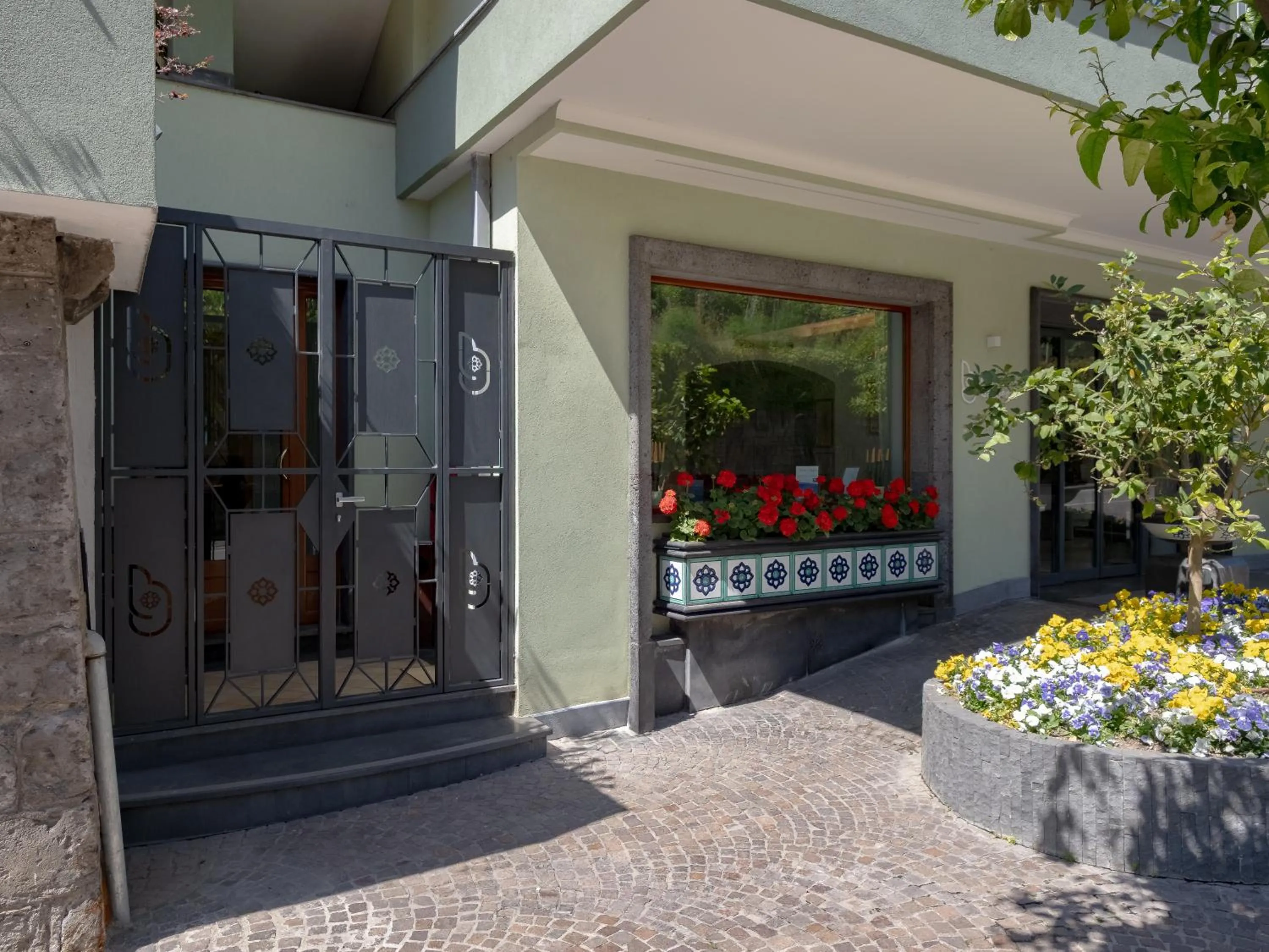 Property building in Hotel Gardenia Sorrento, Ascend Hotel Collection