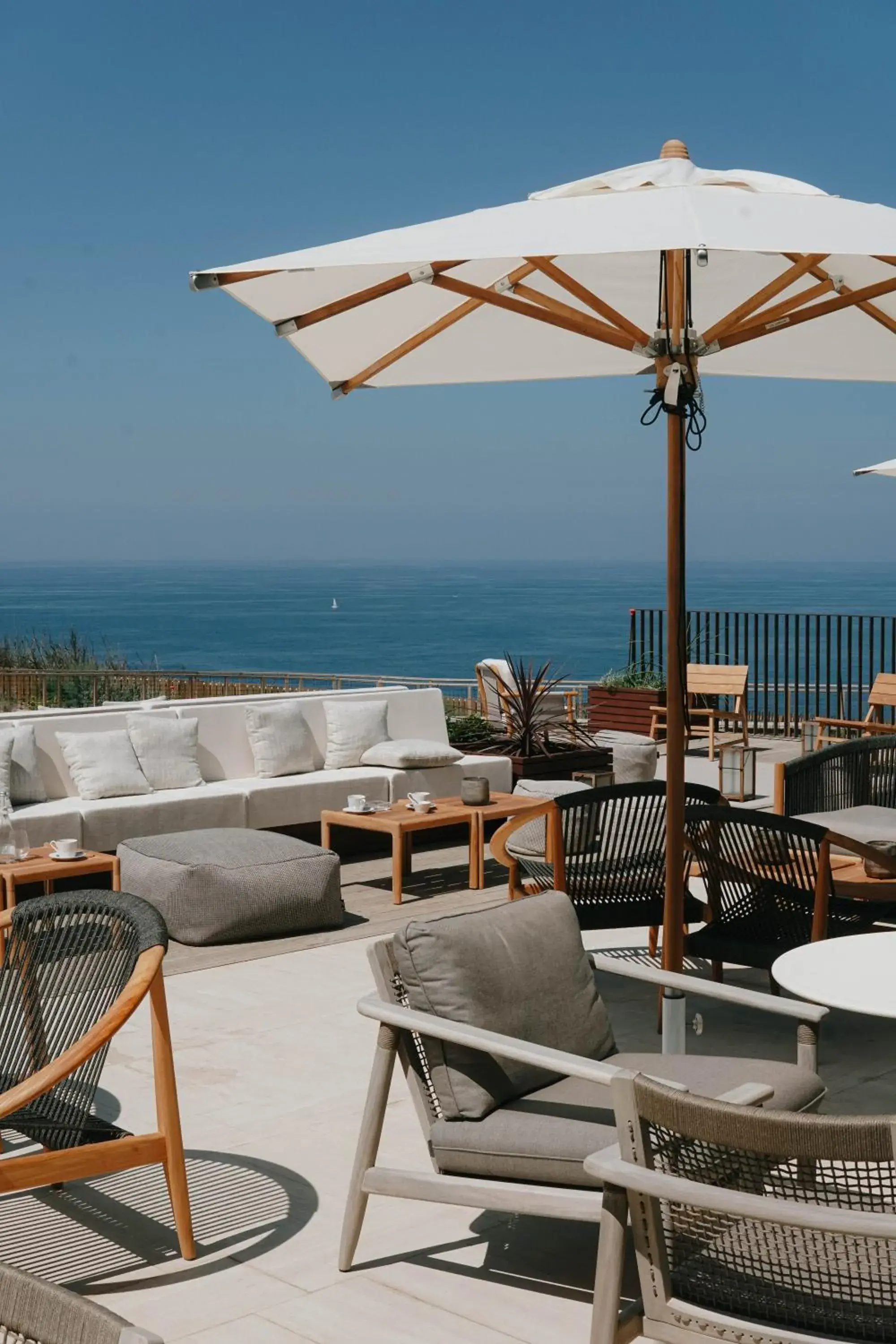 Restaurant/places to eat in Aethos Ericeira Restaurant/places to eat in Aethos Ericeira