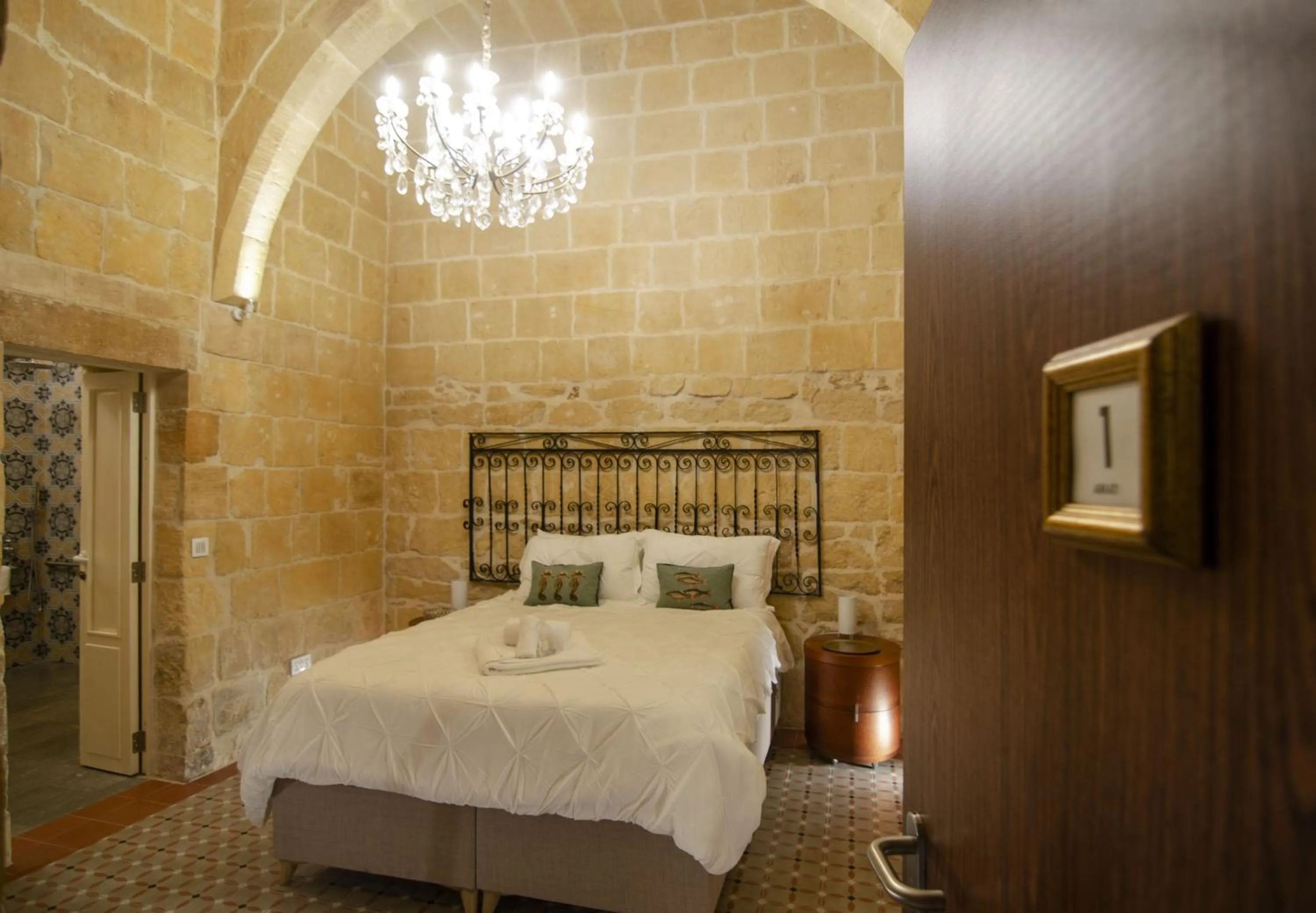 Bed in Senglea Suites