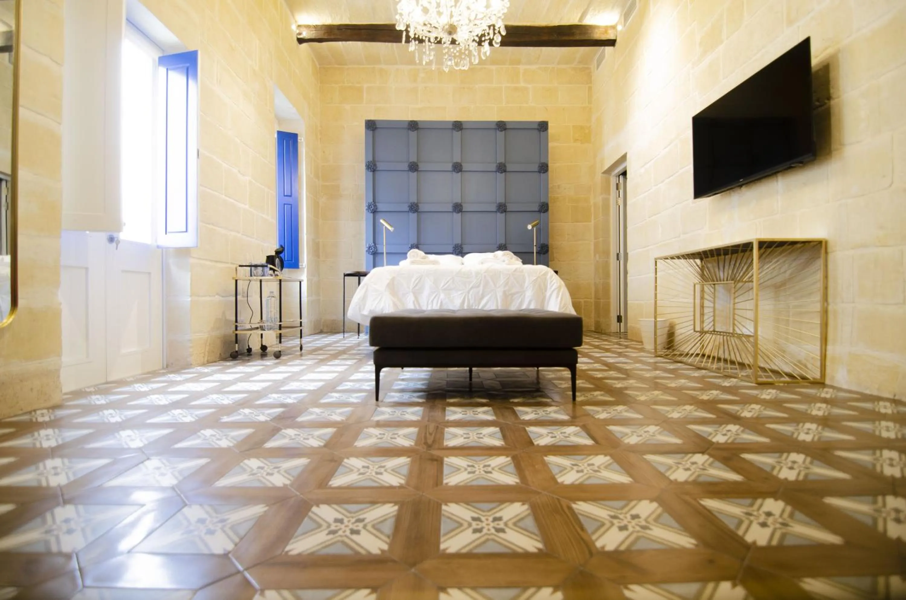 Bed in Senglea Suites