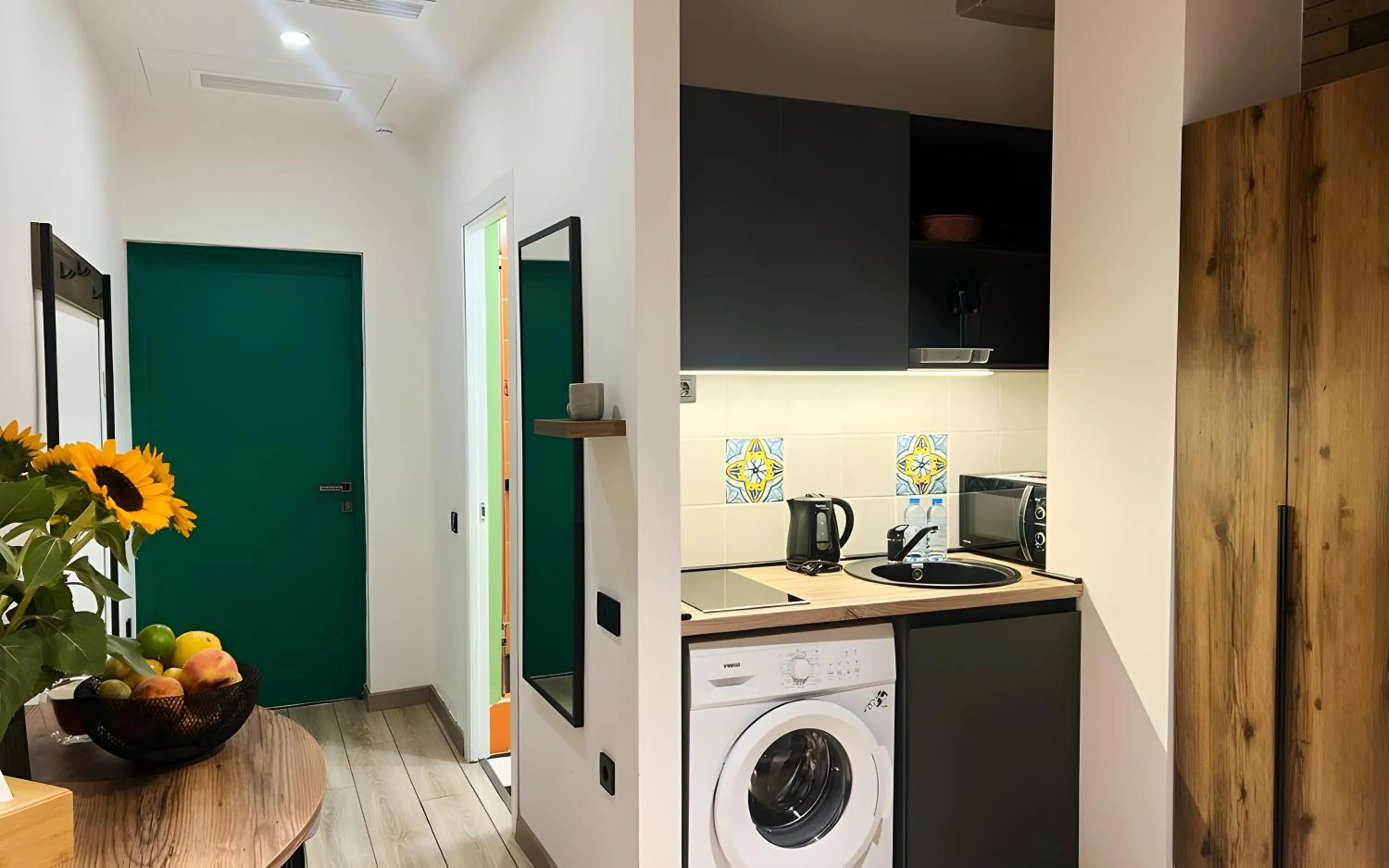 Kitchen or kitchenette in Rooms Apart Hotel by RED