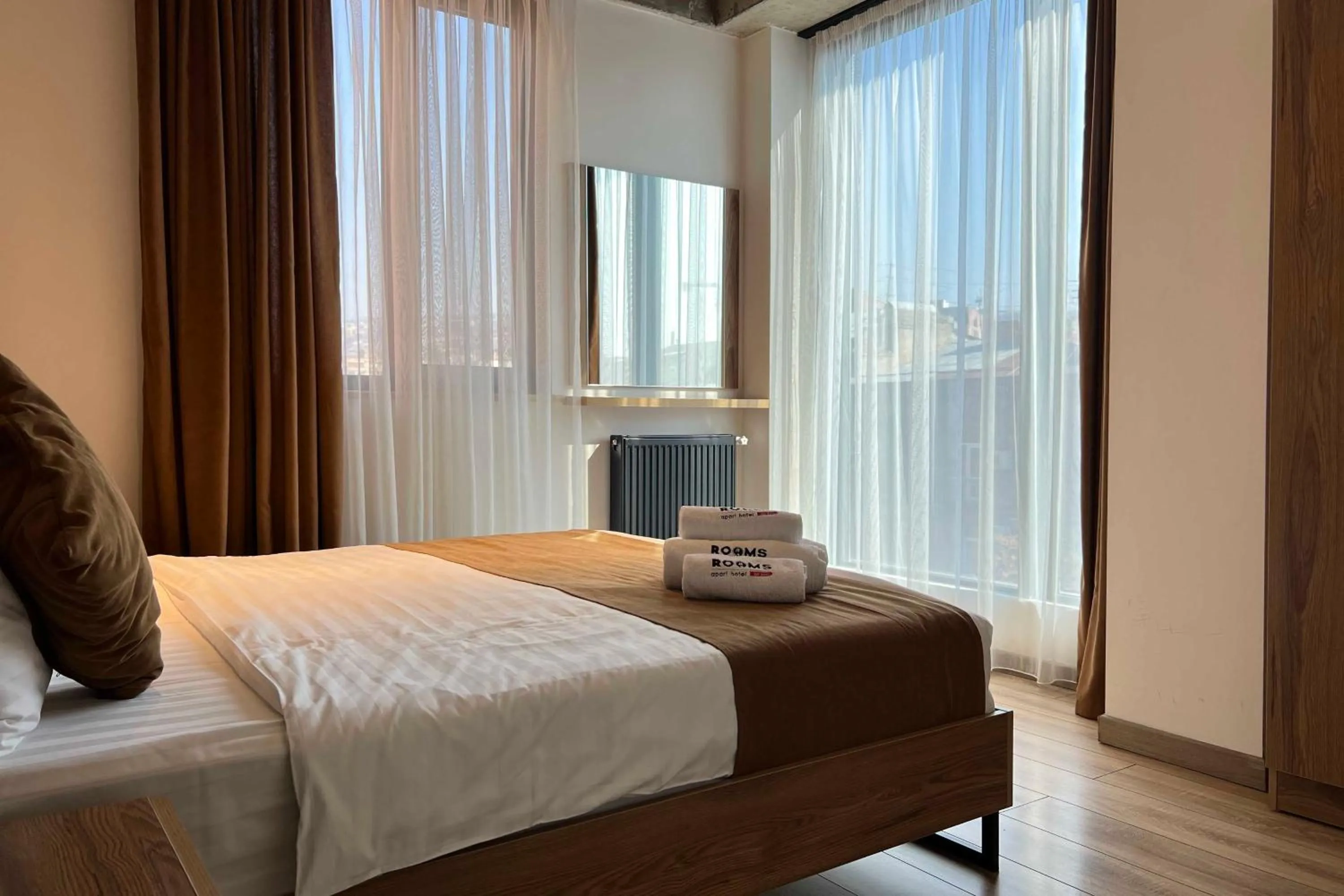 Bedroom, Bed in Rooms Apart Hotel by RED