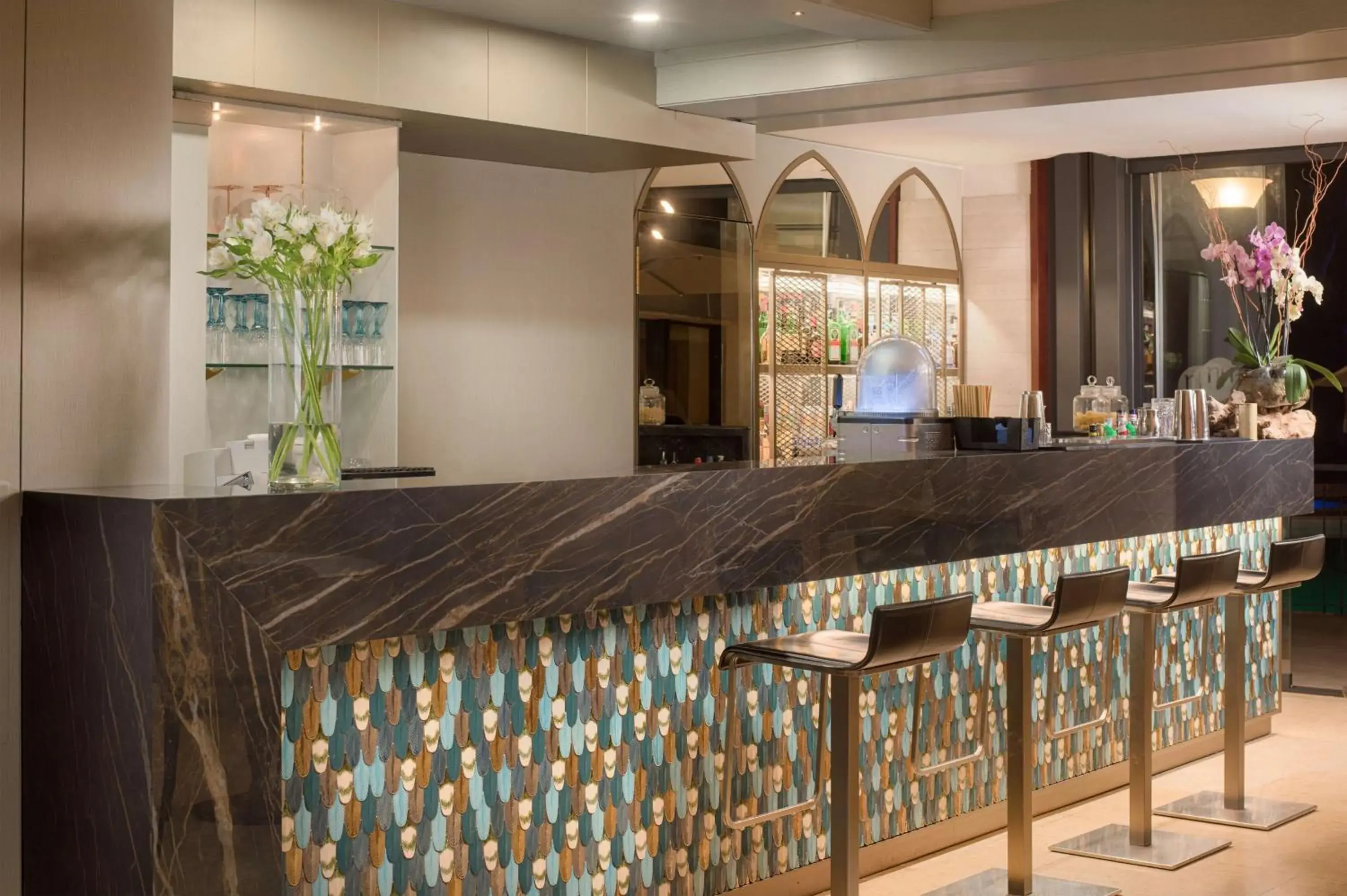 Lounge or bar in NH Palermo Lounge or bar in NH Palermo