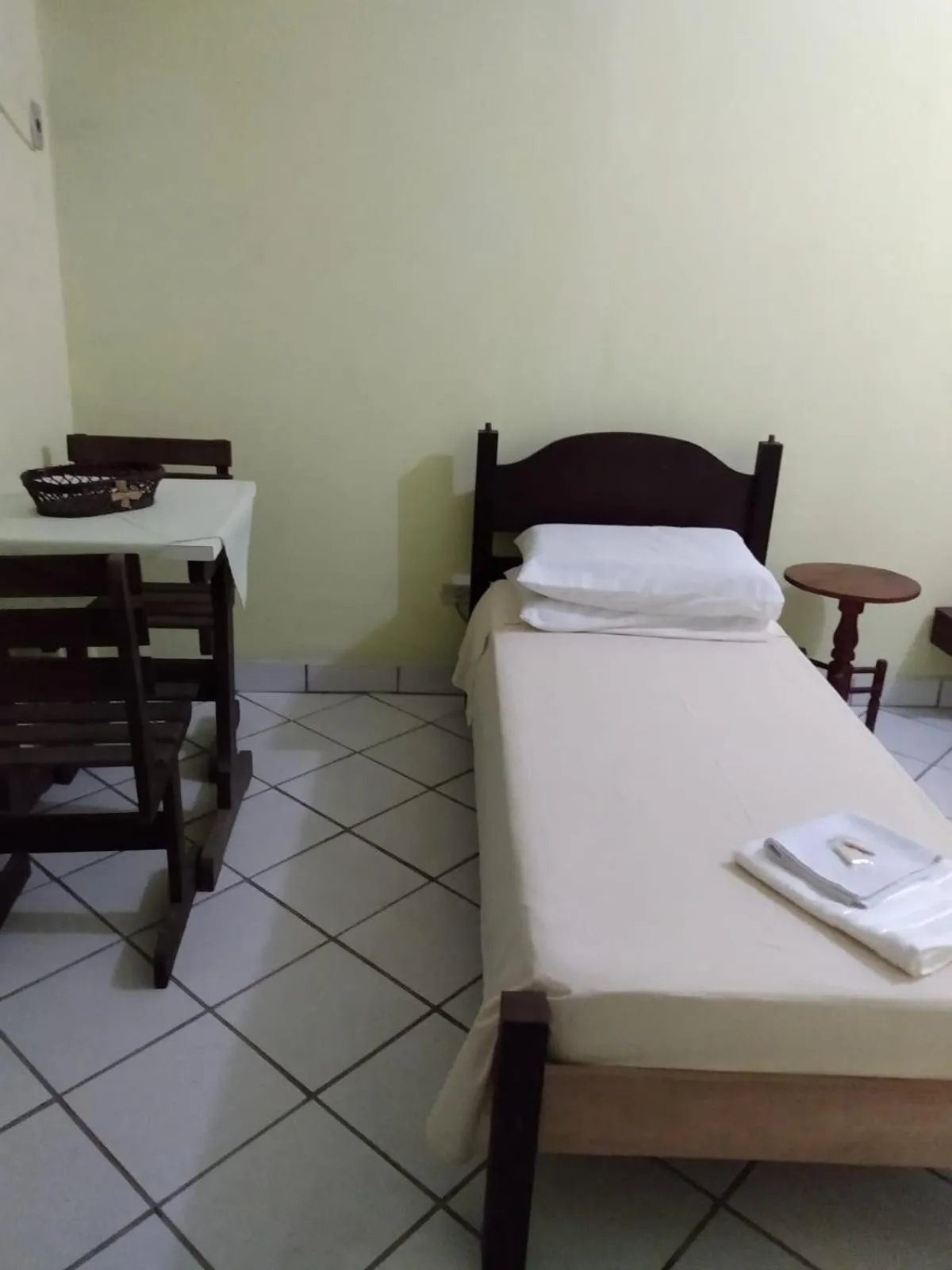 Bed in Hotel Central Praia