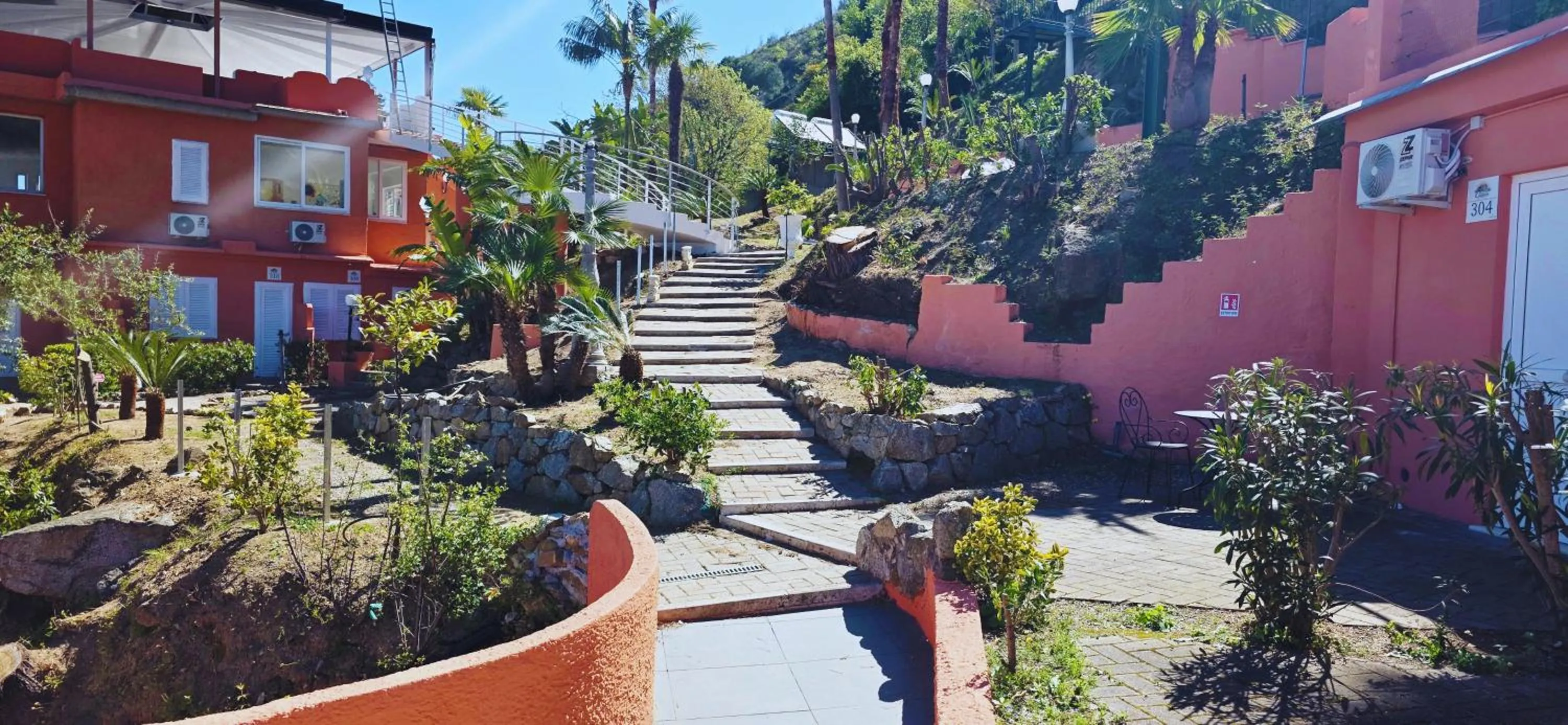 Spring in Hotel Calysea Tropea - Breakfast & Brunch Until 13-00 Included - Free Private Parking