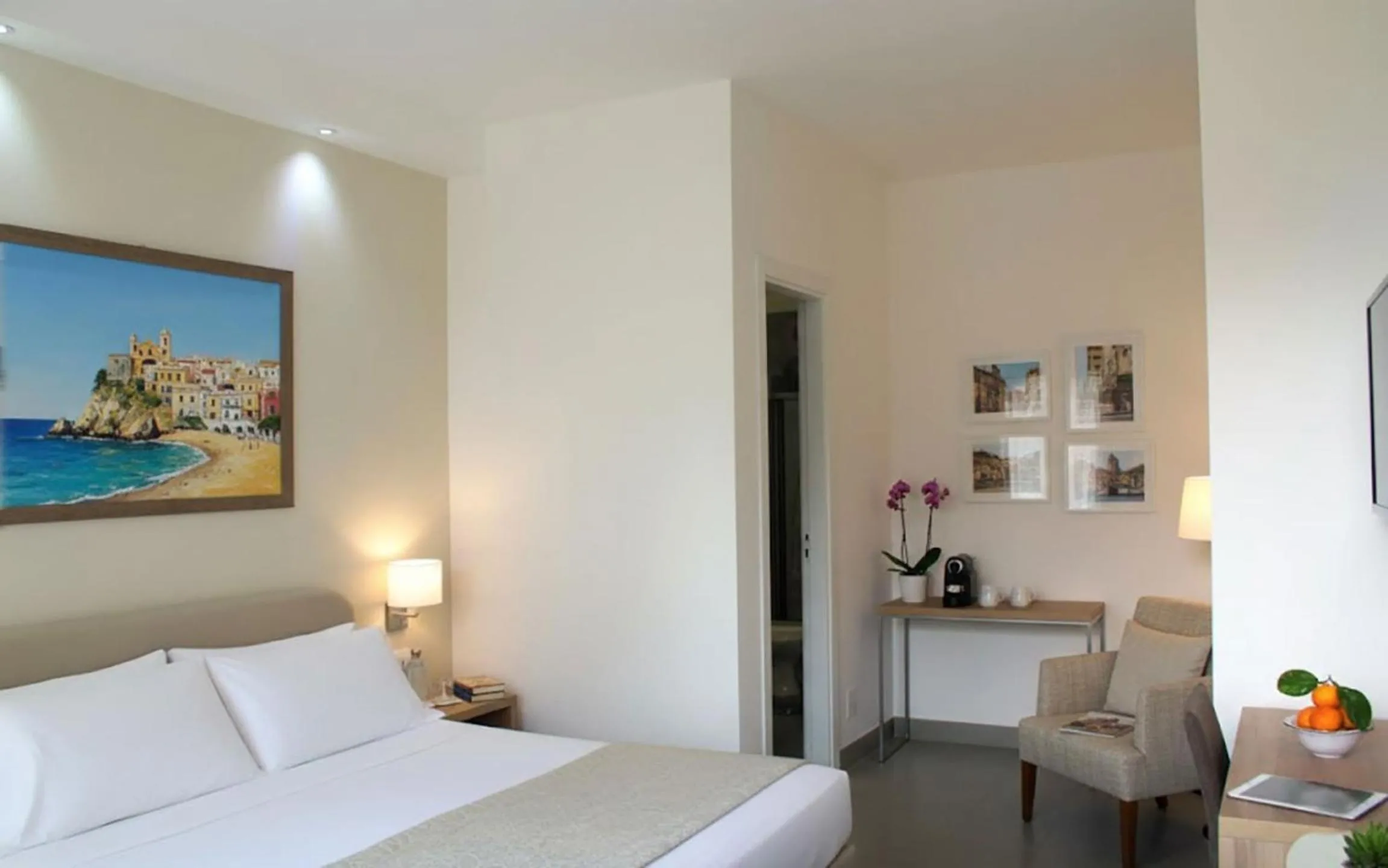 Bed in Hotel Calysea Tropea - Breakfast & Brunch Until 13-00 Included - Free Private Parking