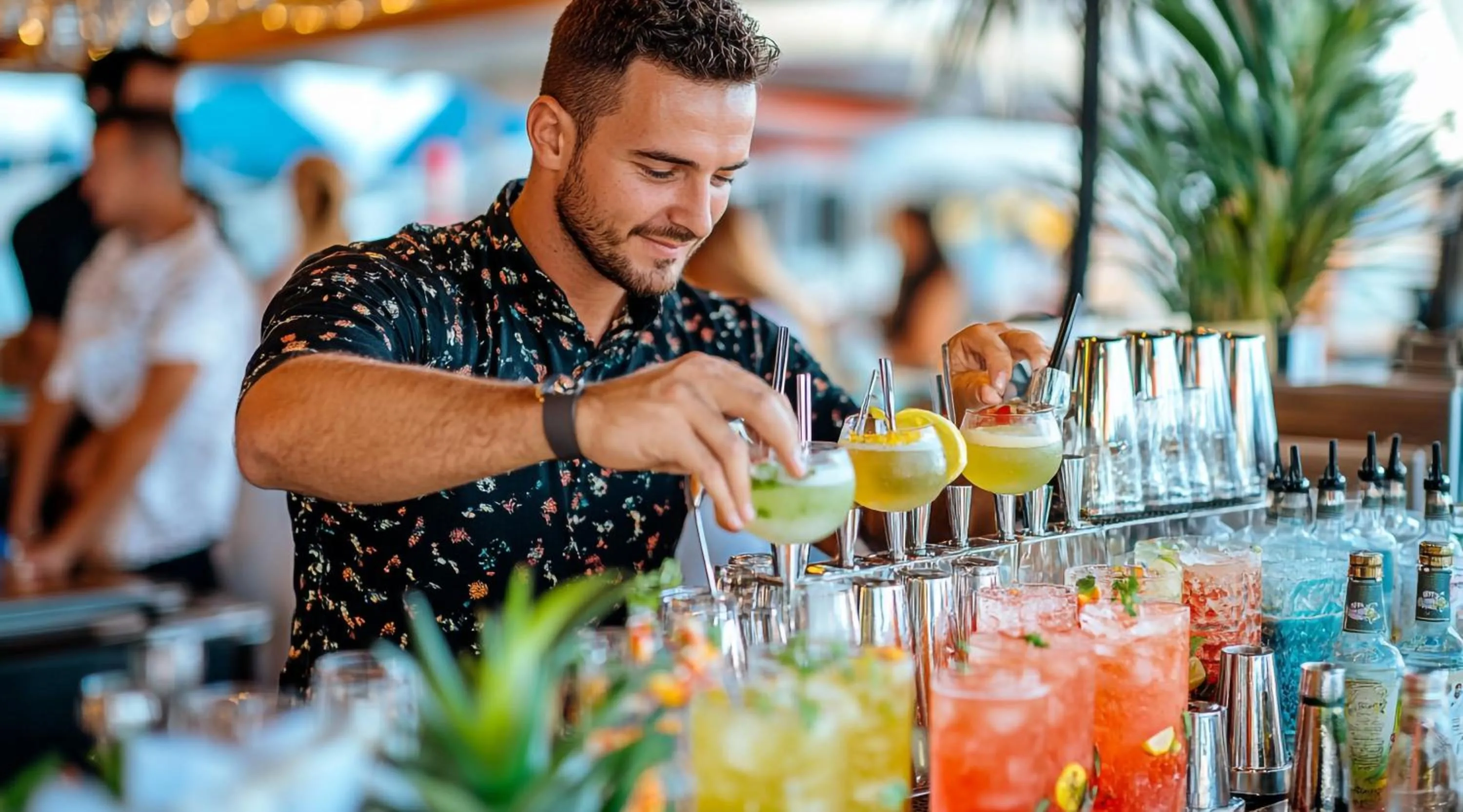 Lounge or bar in Hotel Calysea Tropea - Breakfast & Brunch Until 13-00 Included - Free Private Parking