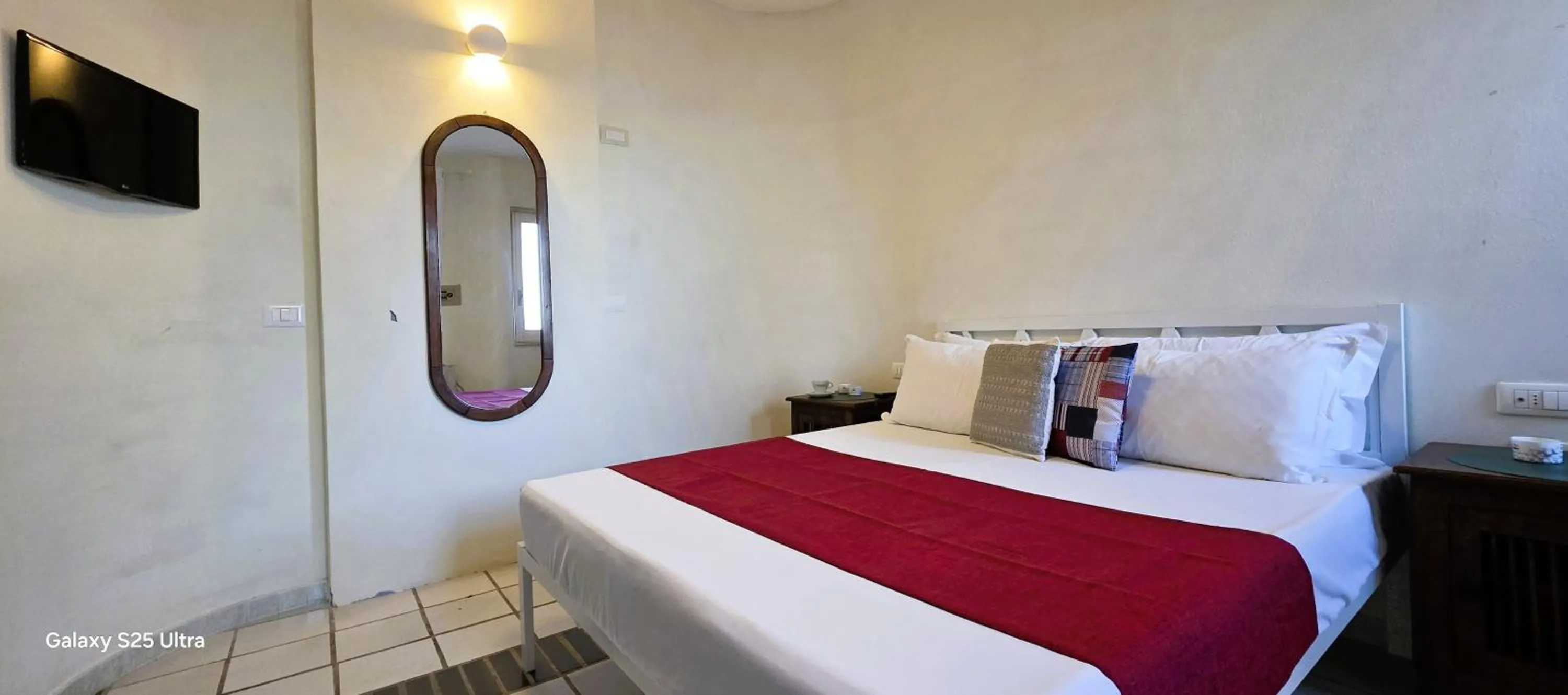 Bed in Hotel Calysea Tropea - Breakfast & Brunch Until 13-00 Included - Free Private Parking