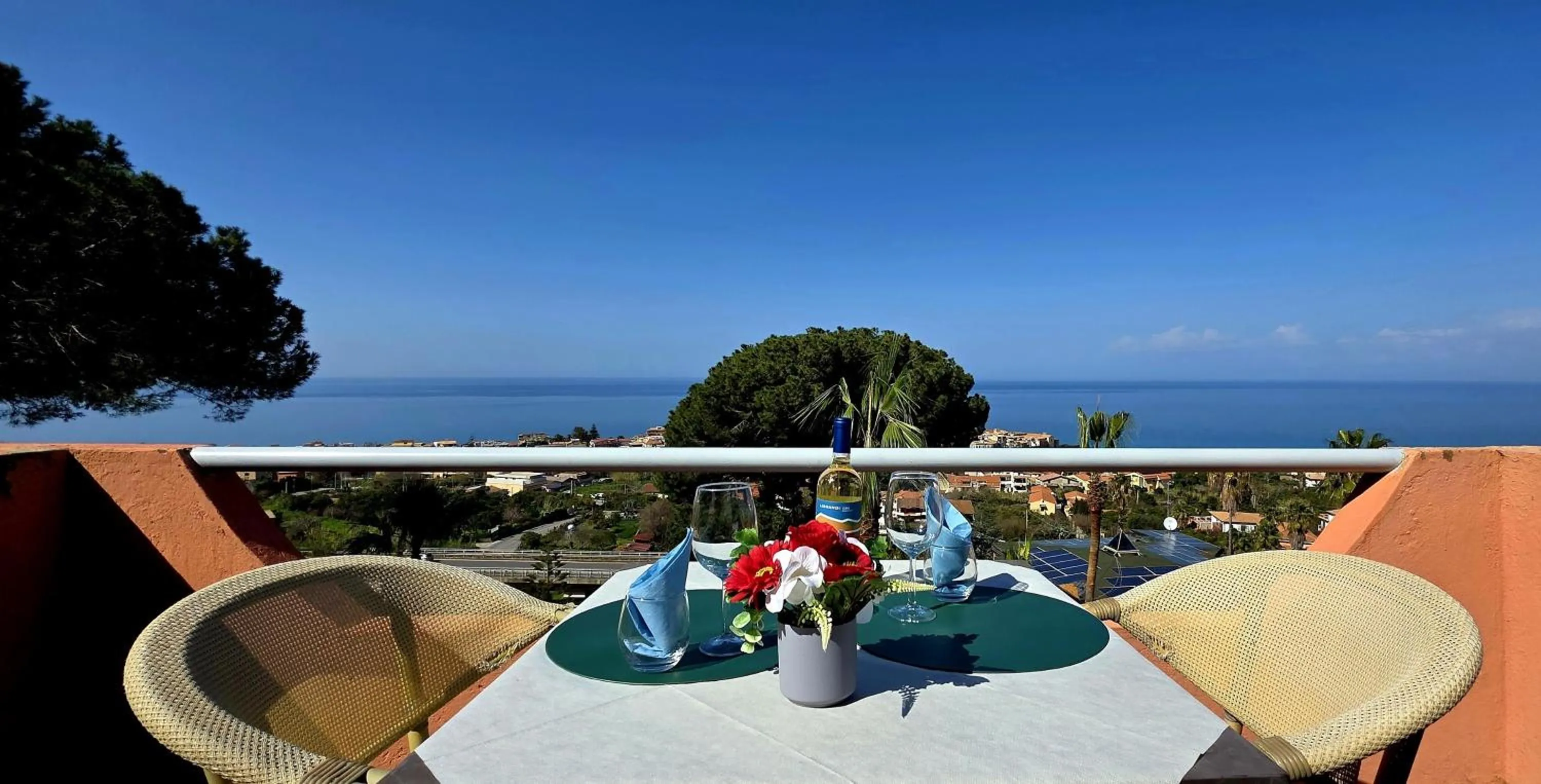Day in Hotel Calysea Tropea - Breakfast & Brunch Until 13-00 Included - Free Private Parking
