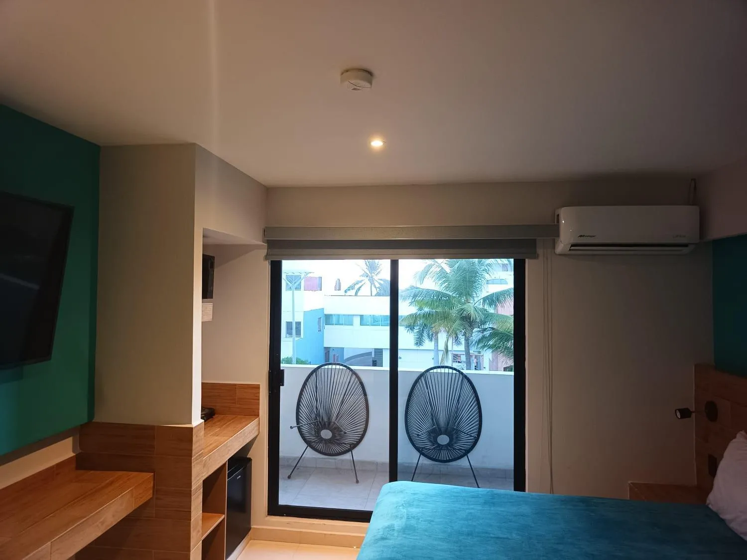 Photo of the whole room, Bed in Hotel Kavia Mazatlán