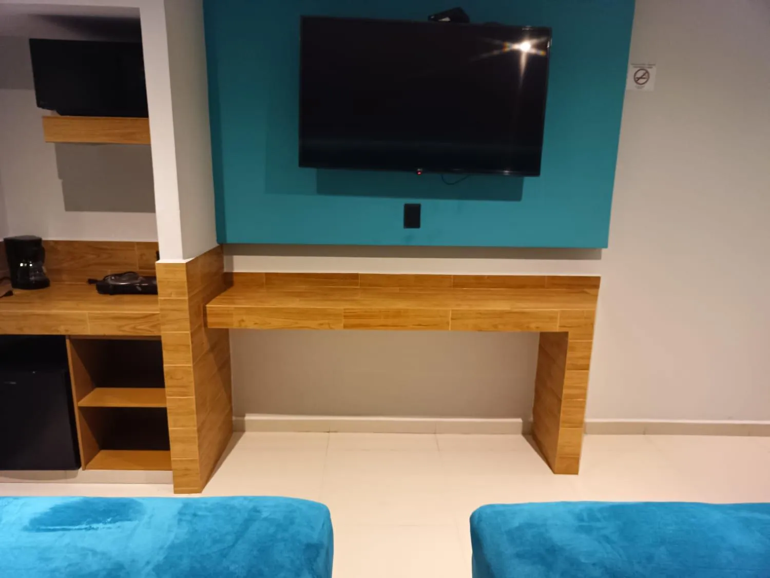 TV and multimedia in Hotel Kavia Mazatlán