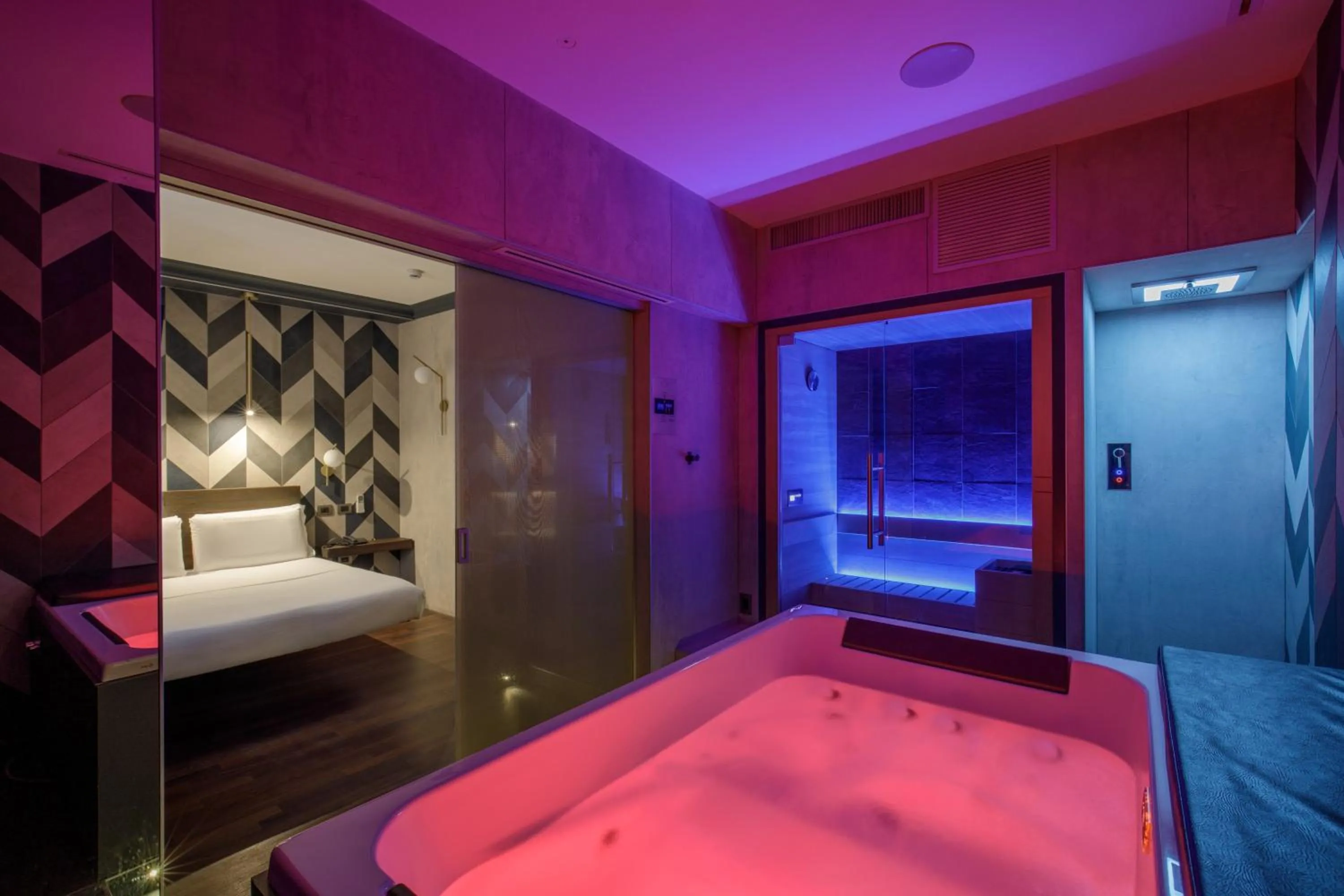 Sauna, Bed in Trilussa Palace Hotel Congress & Spa